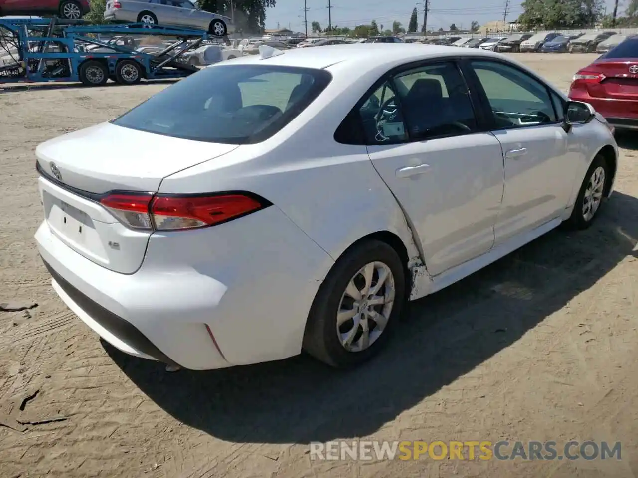 4 Photograph of a damaged car 5YFEPMAE5MP246170 TOYOTA COROLLA 2021