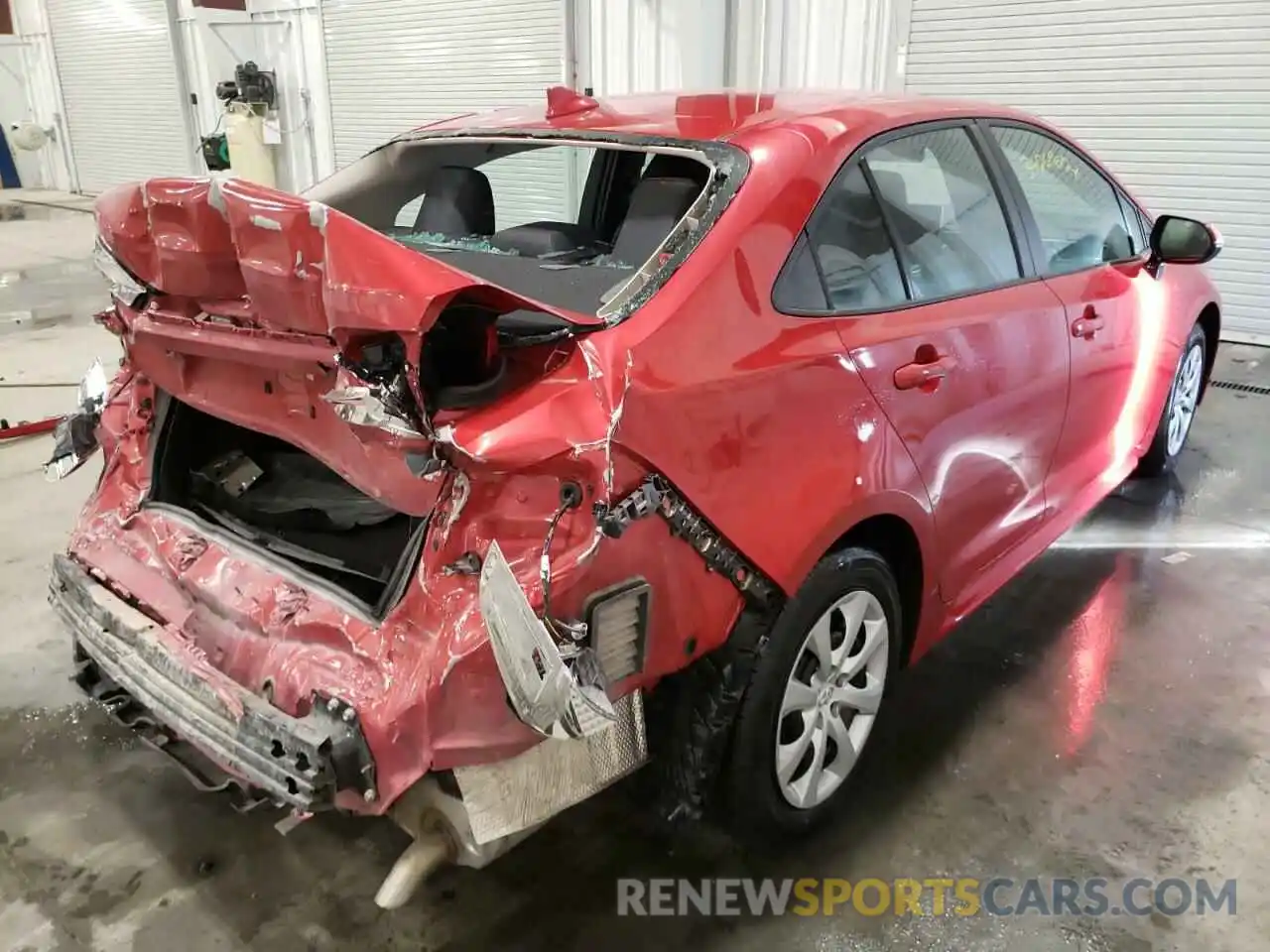 4 Photograph of a damaged car 5YFEPMAE5MP247187 TOYOTA COROLLA 2021