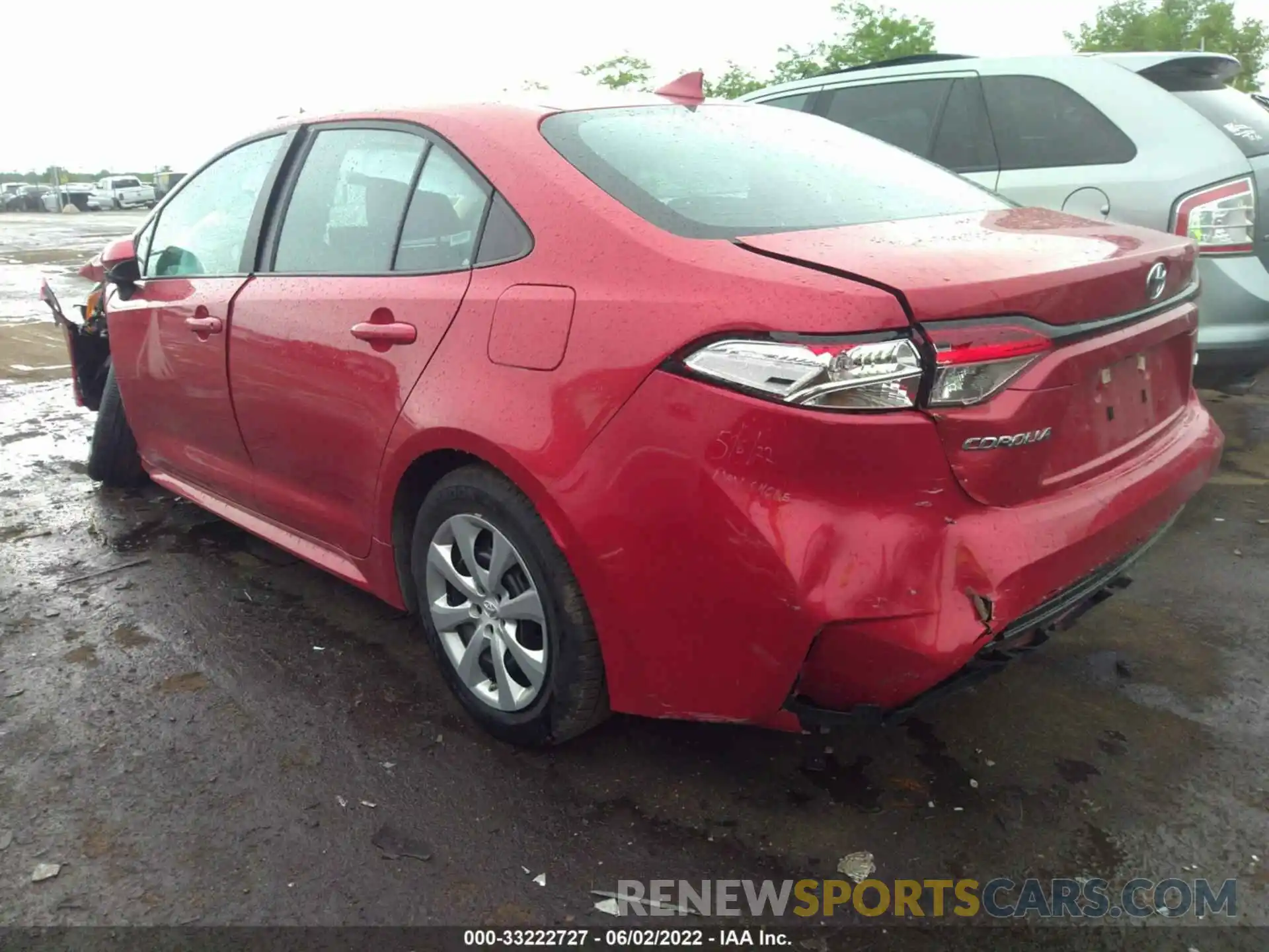 3 Photograph of a damaged car 5YFEPMAE5MP249215 TOYOTA COROLLA 2021