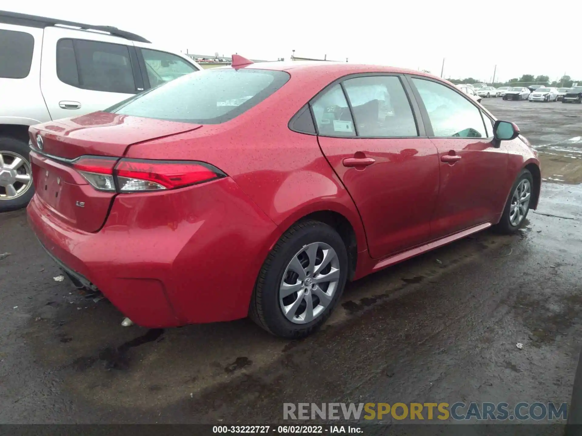 4 Photograph of a damaged car 5YFEPMAE5MP249215 TOYOTA COROLLA 2021