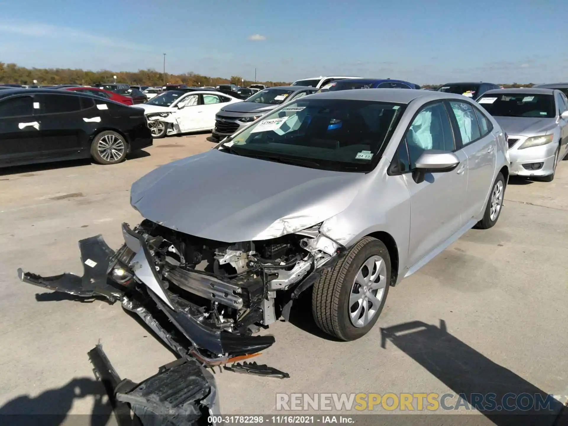 2 Photograph of a damaged car 5YFEPMAE5MP249358 TOYOTA COROLLA 2021