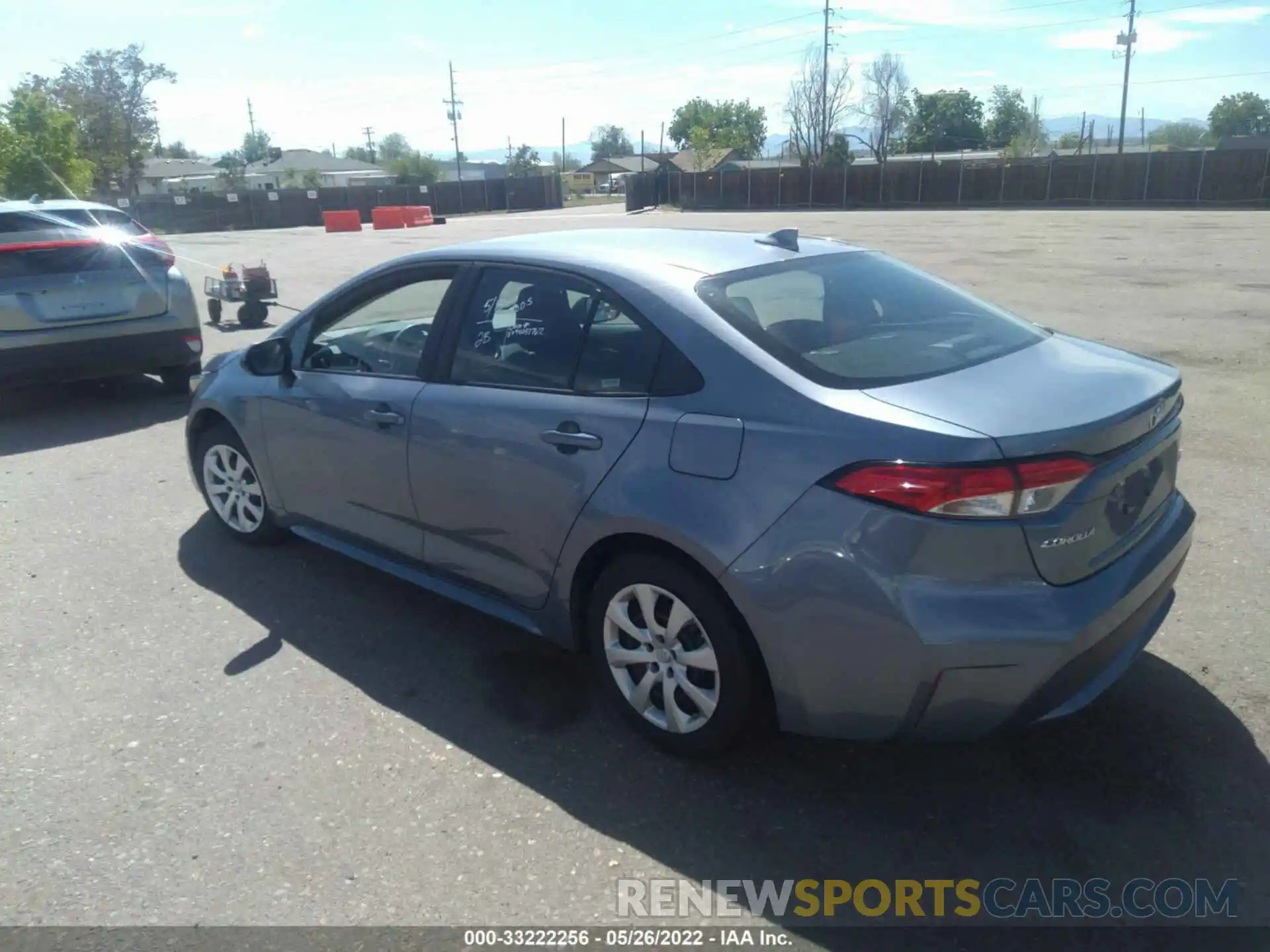 3 Photograph of a damaged car 5YFEPMAE5MP250333 TOYOTA COROLLA 2021