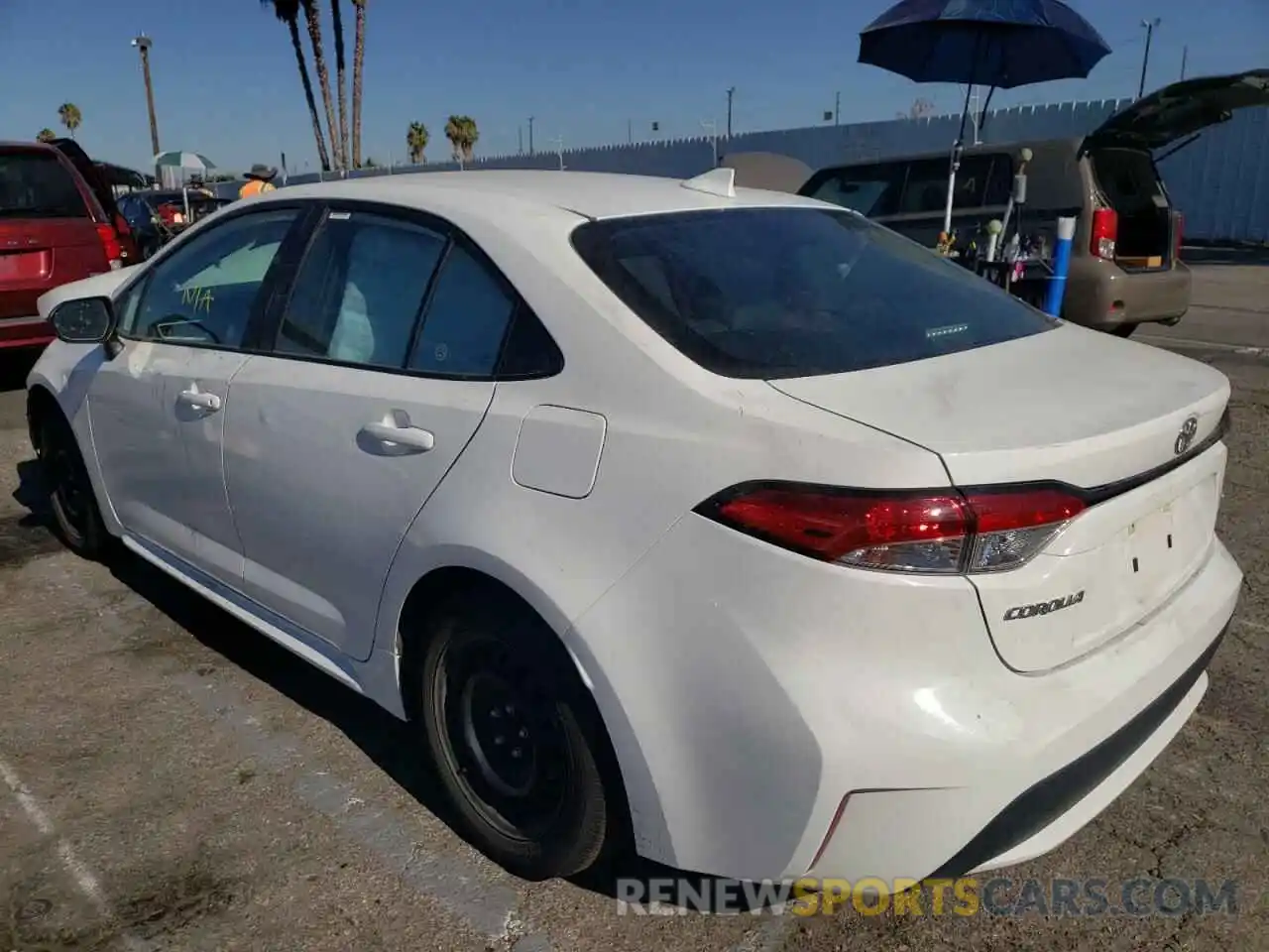 3 Photograph of a damaged car 5YFEPMAE5MP250736 TOYOTA COROLLA 2021