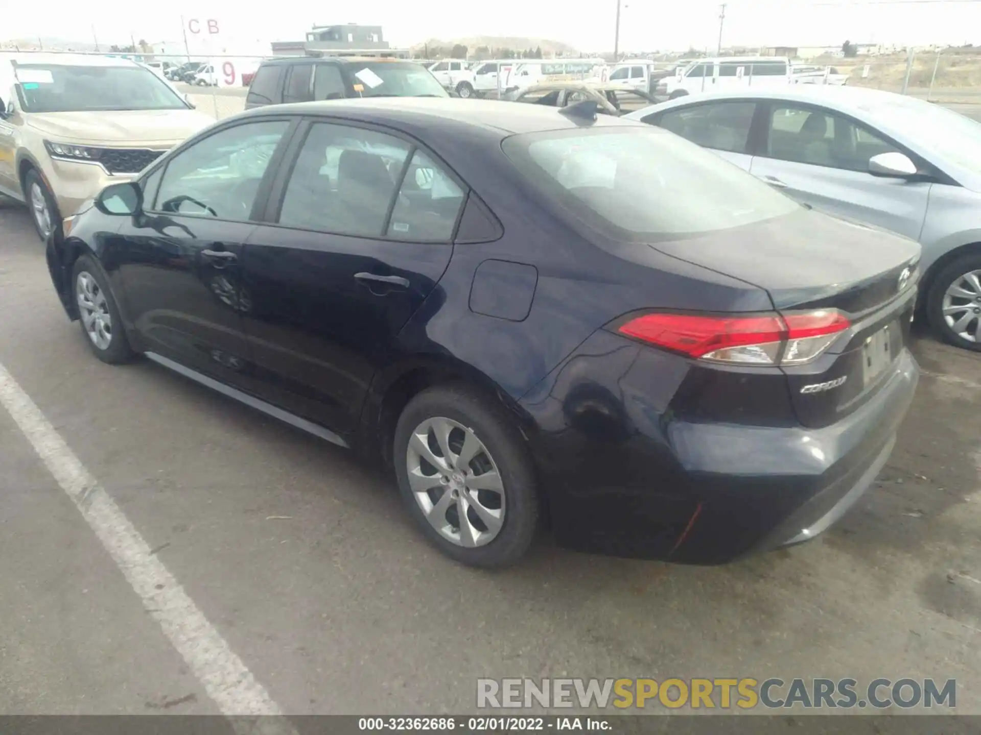 3 Photograph of a damaged car 5YFEPMAE5MP253510 TOYOTA COROLLA 2021