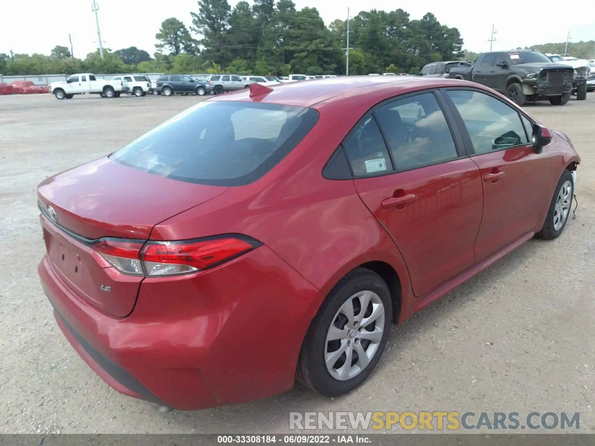 4 Photograph of a damaged car 5YFEPMAE5MP254043 TOYOTA COROLLA 2021