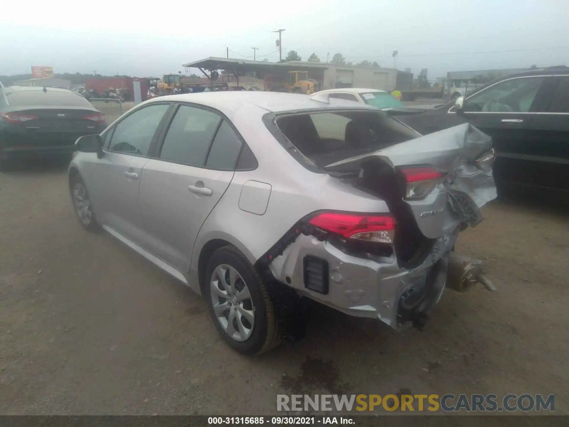 3 Photograph of a damaged car 5YFEPMAE5MP255760 TOYOTA COROLLA 2021