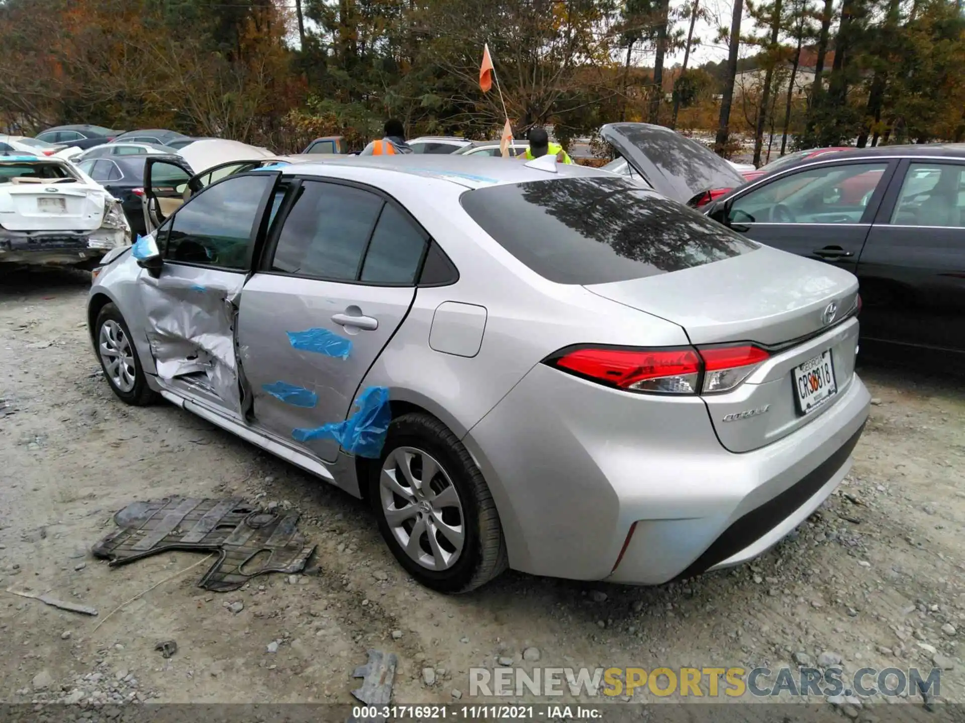 3 Photograph of a damaged car 5YFEPMAE5MP259064 TOYOTA COROLLA 2021