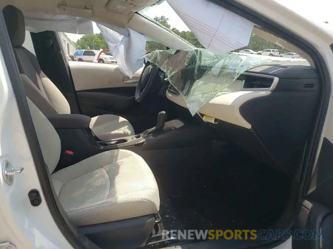 5 Photograph of a damaged car 5YFEPMAE5MP261798 TOYOTA COROLLA 2021