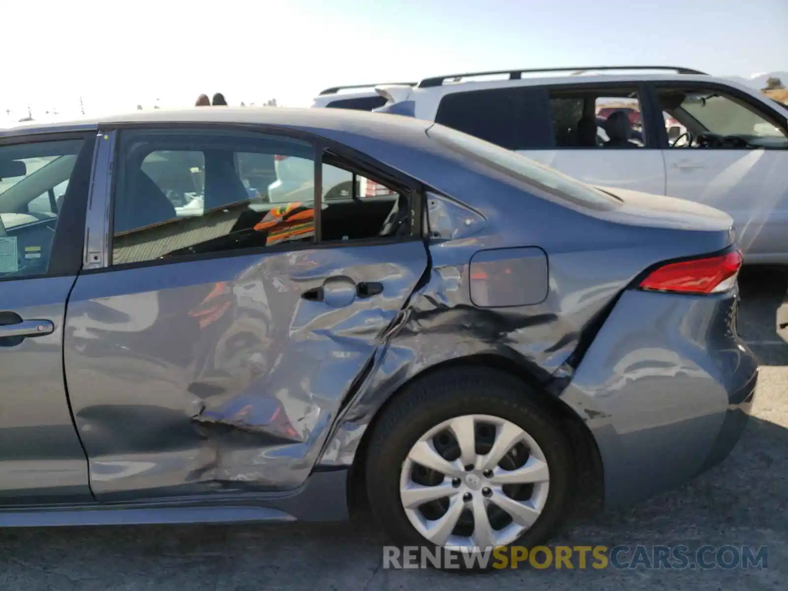 9 Photograph of a damaged car 5YFEPMAE6MP149253 TOYOTA COROLLA 2021