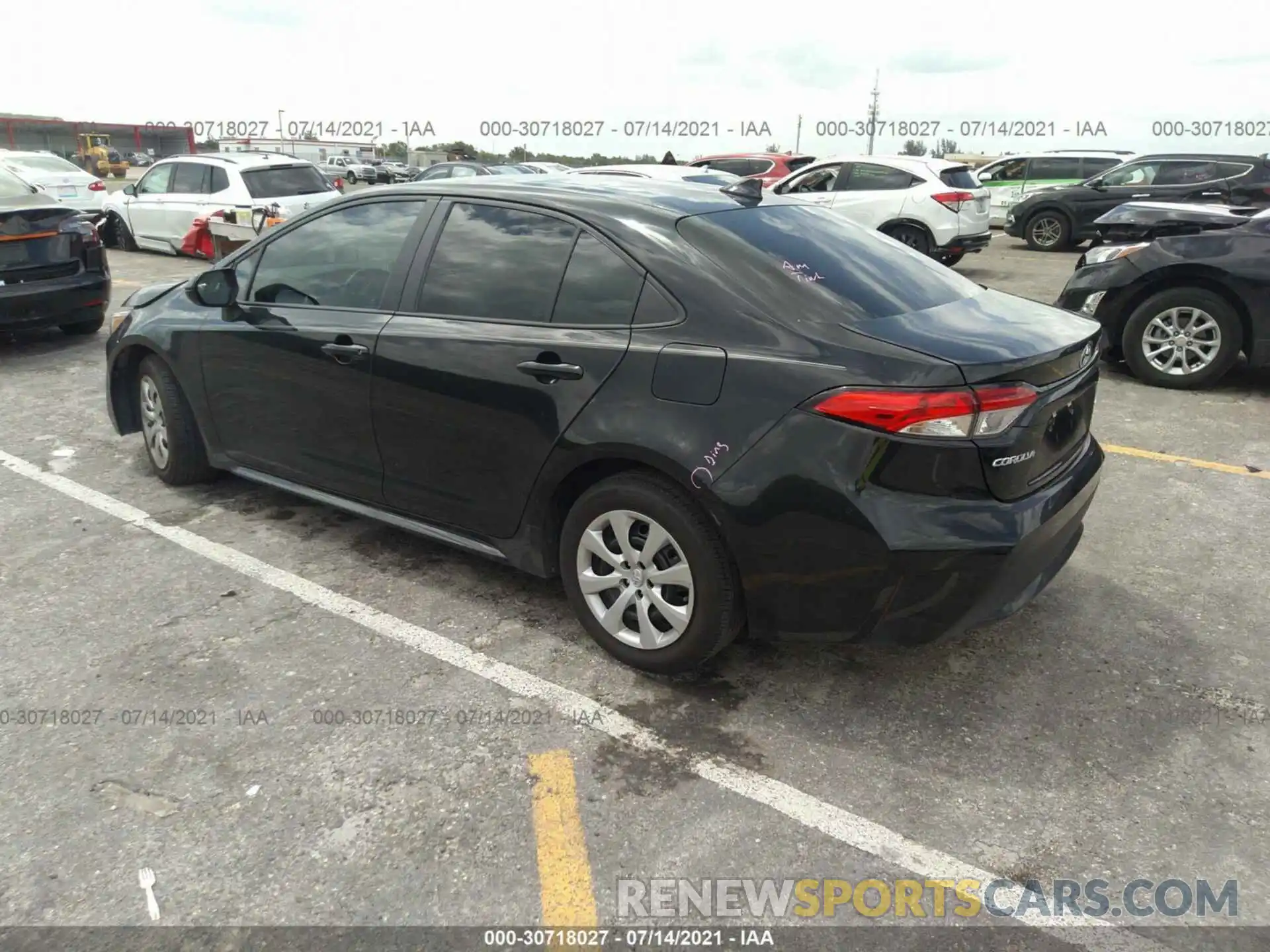 3 Photograph of a damaged car 5YFEPMAE6MP149916 TOYOTA COROLLA 2021