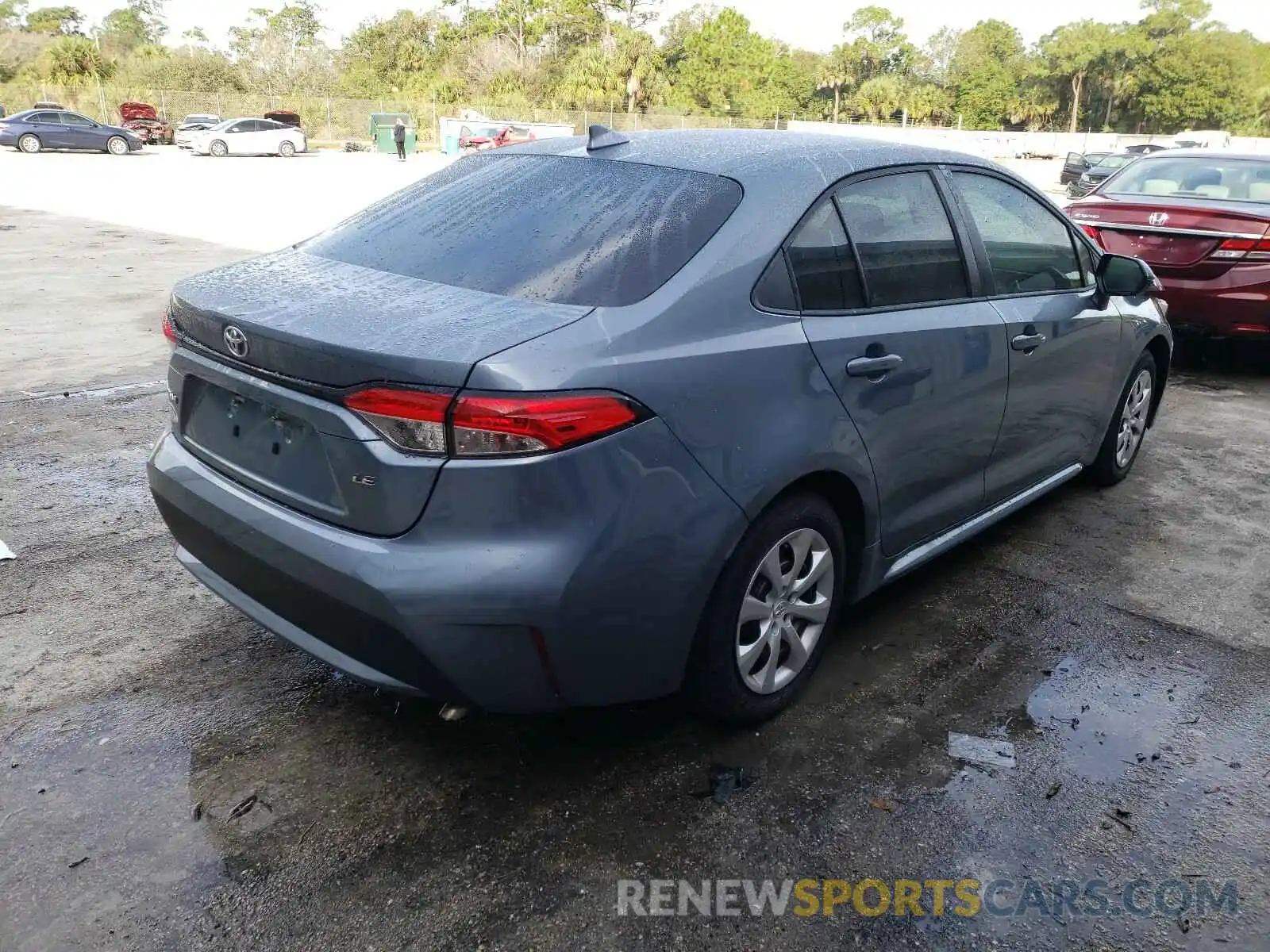 4 Photograph of a damaged car 5YFEPMAE6MP150483 TOYOTA COROLLA 2021