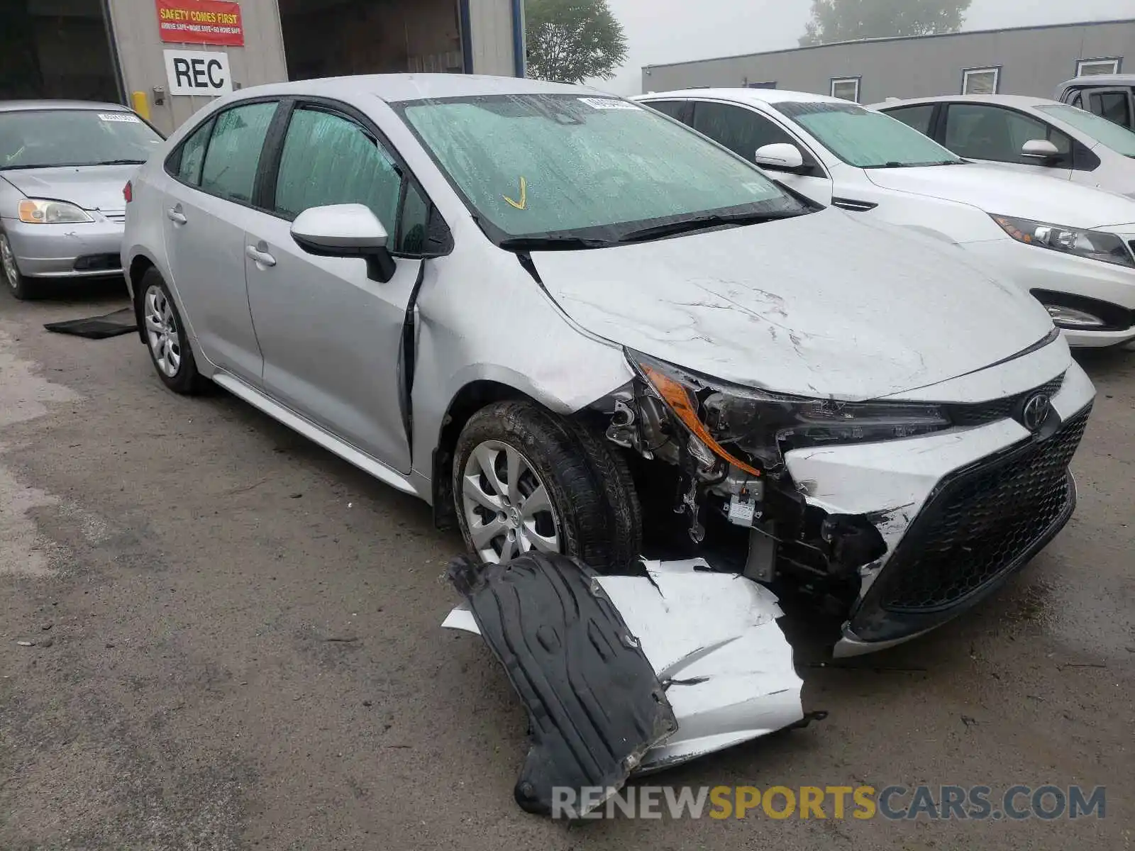 1 Photograph of a damaged car 5YFEPMAE6MP152735 TOYOTA COROLLA 2021