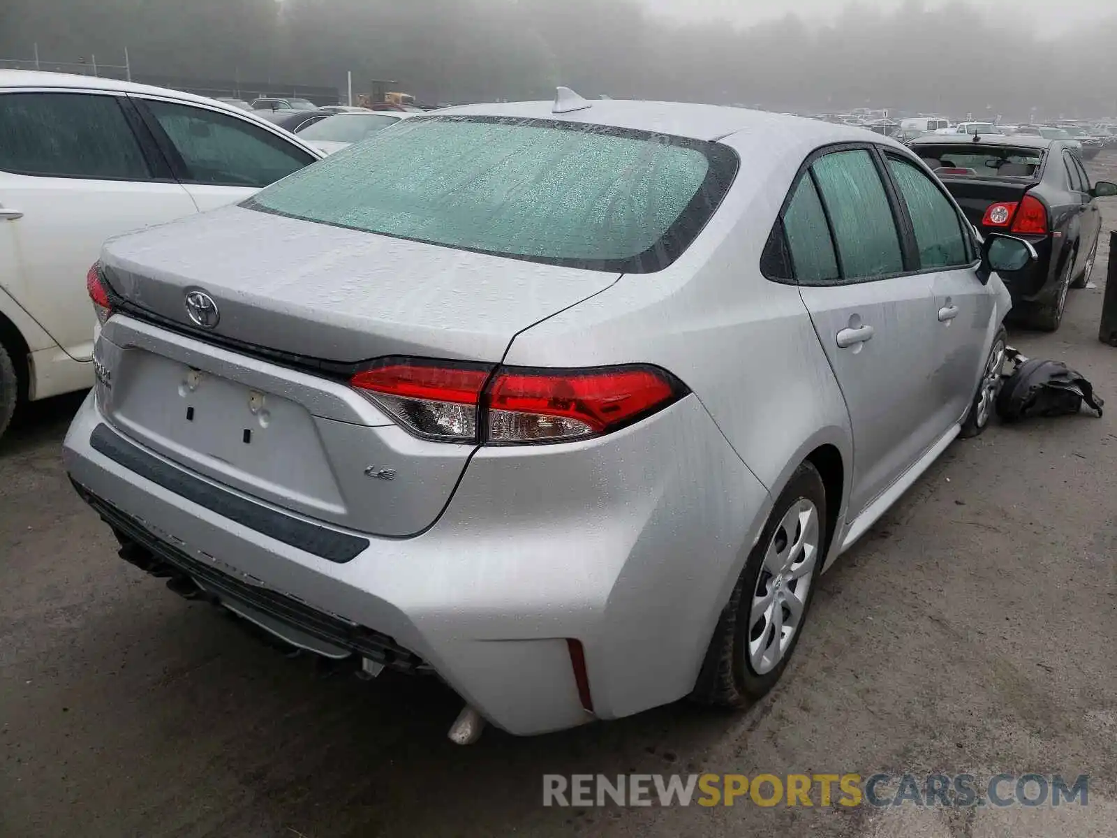 4 Photograph of a damaged car 5YFEPMAE6MP152735 TOYOTA COROLLA 2021