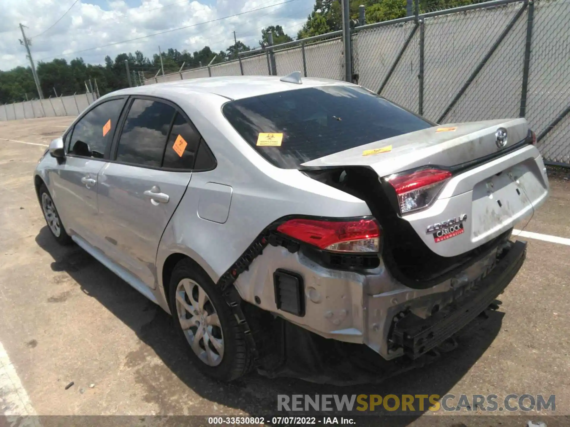 3 Photograph of a damaged car 5YFEPMAE6MP153867 TOYOTA COROLLA 2021