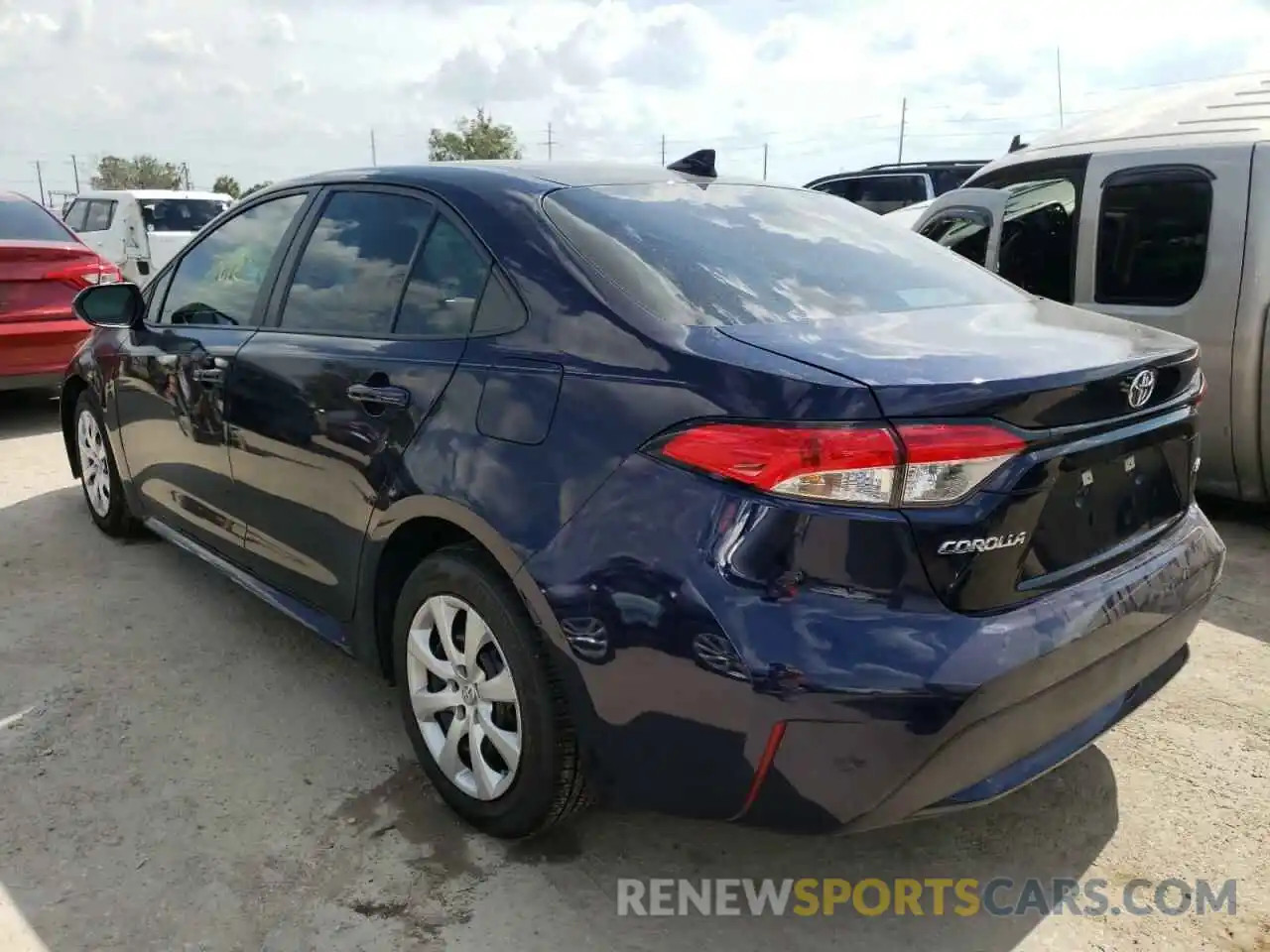 3 Photograph of a damaged car 5YFEPMAE6MP157613 TOYOTA COROLLA 2021