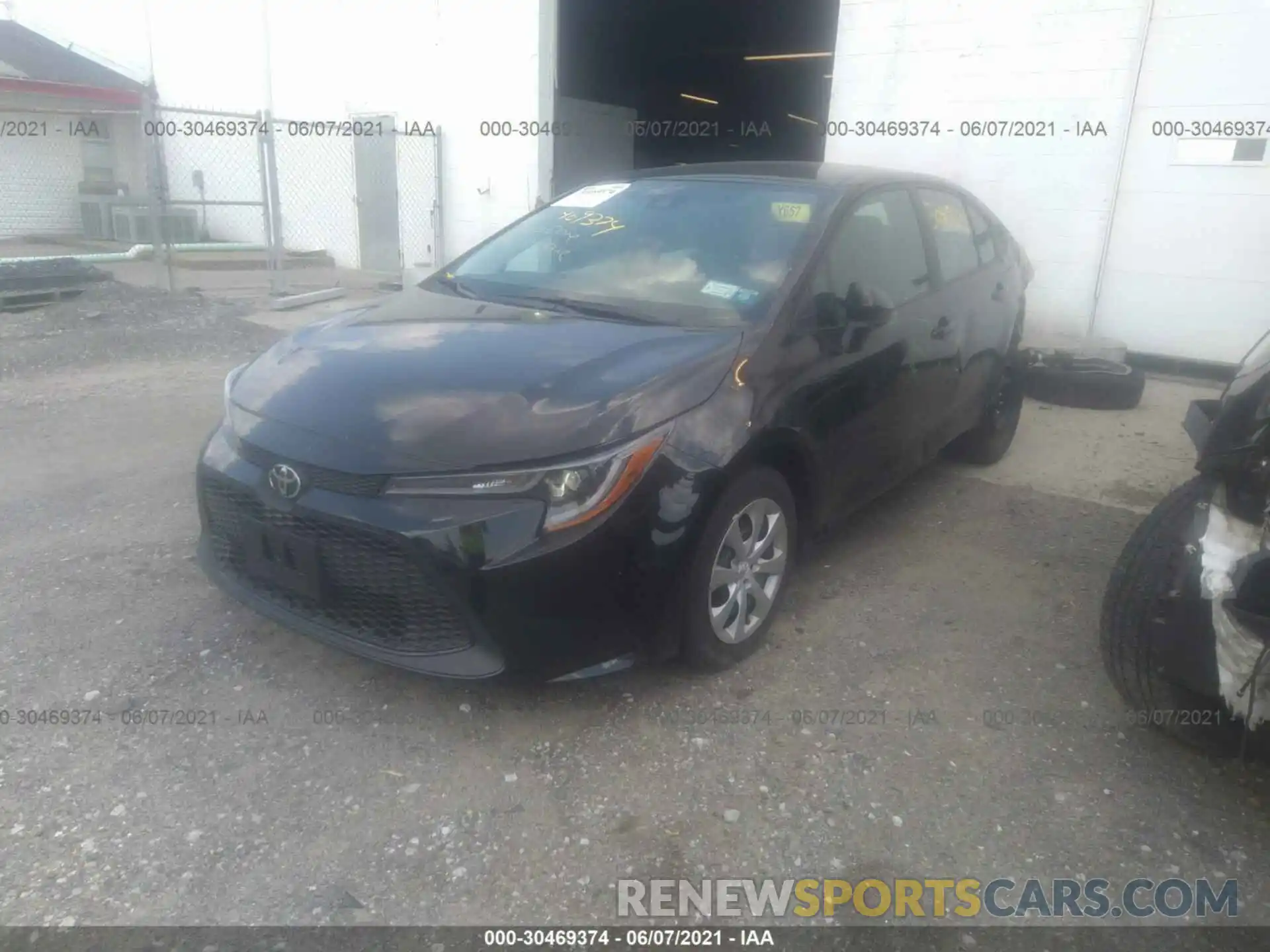 2 Photograph of a damaged car 5YFEPMAE6MP159278 TOYOTA COROLLA 2021