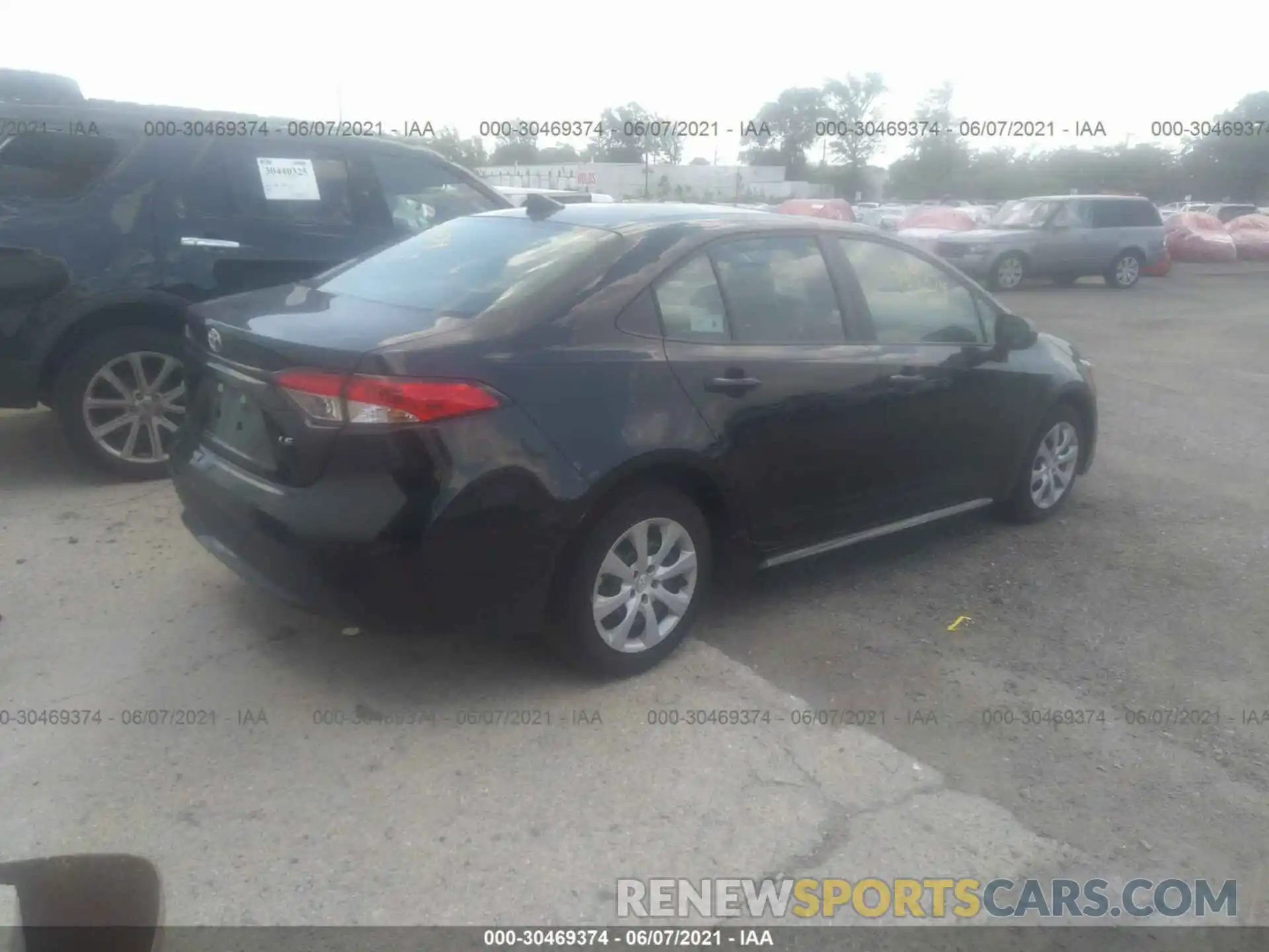 4 Photograph of a damaged car 5YFEPMAE6MP159278 TOYOTA COROLLA 2021