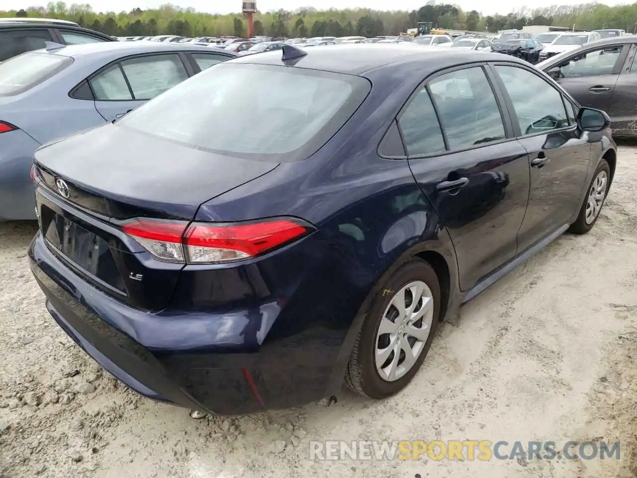 4 Photograph of a damaged car 5YFEPMAE6MP160060 TOYOTA COROLLA 2021