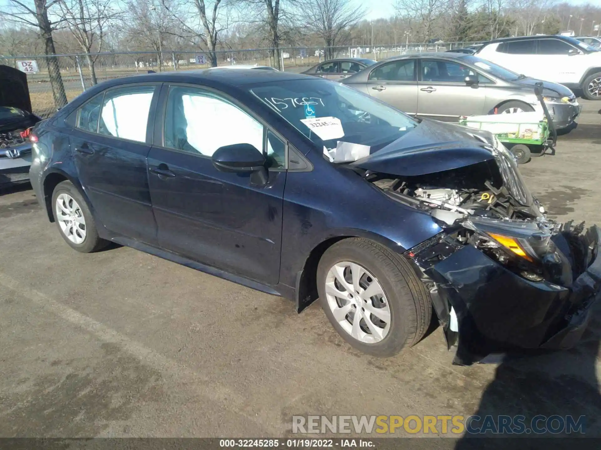 1 Photograph of a damaged car 5YFEPMAE6MP161600 TOYOTA COROLLA 2021