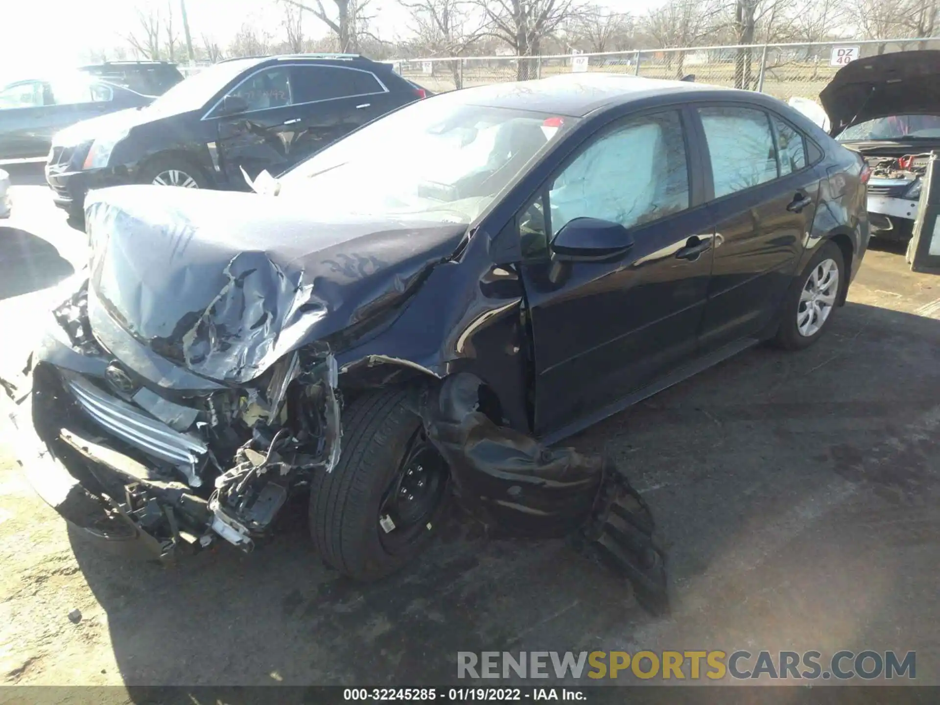 2 Photograph of a damaged car 5YFEPMAE6MP161600 TOYOTA COROLLA 2021