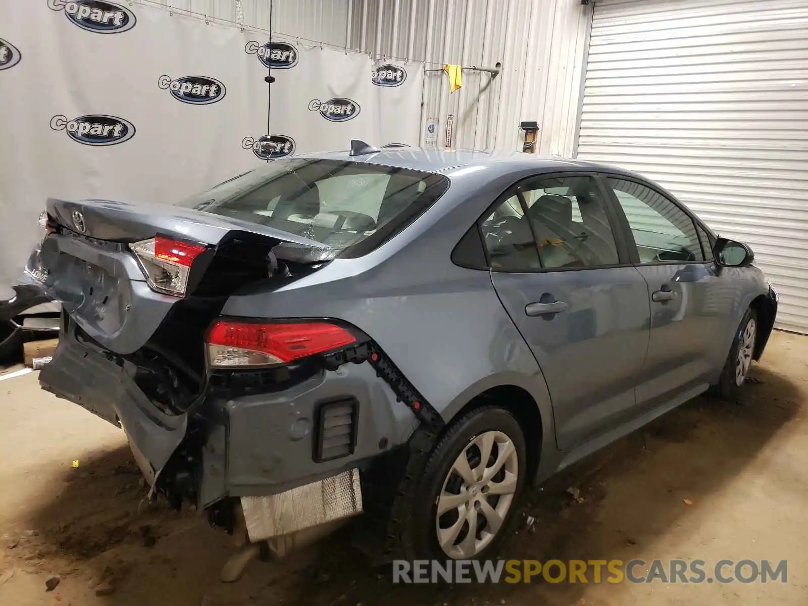 4 Photograph of a damaged car 5YFEPMAE6MP165422 TOYOTA COROLLA 2021