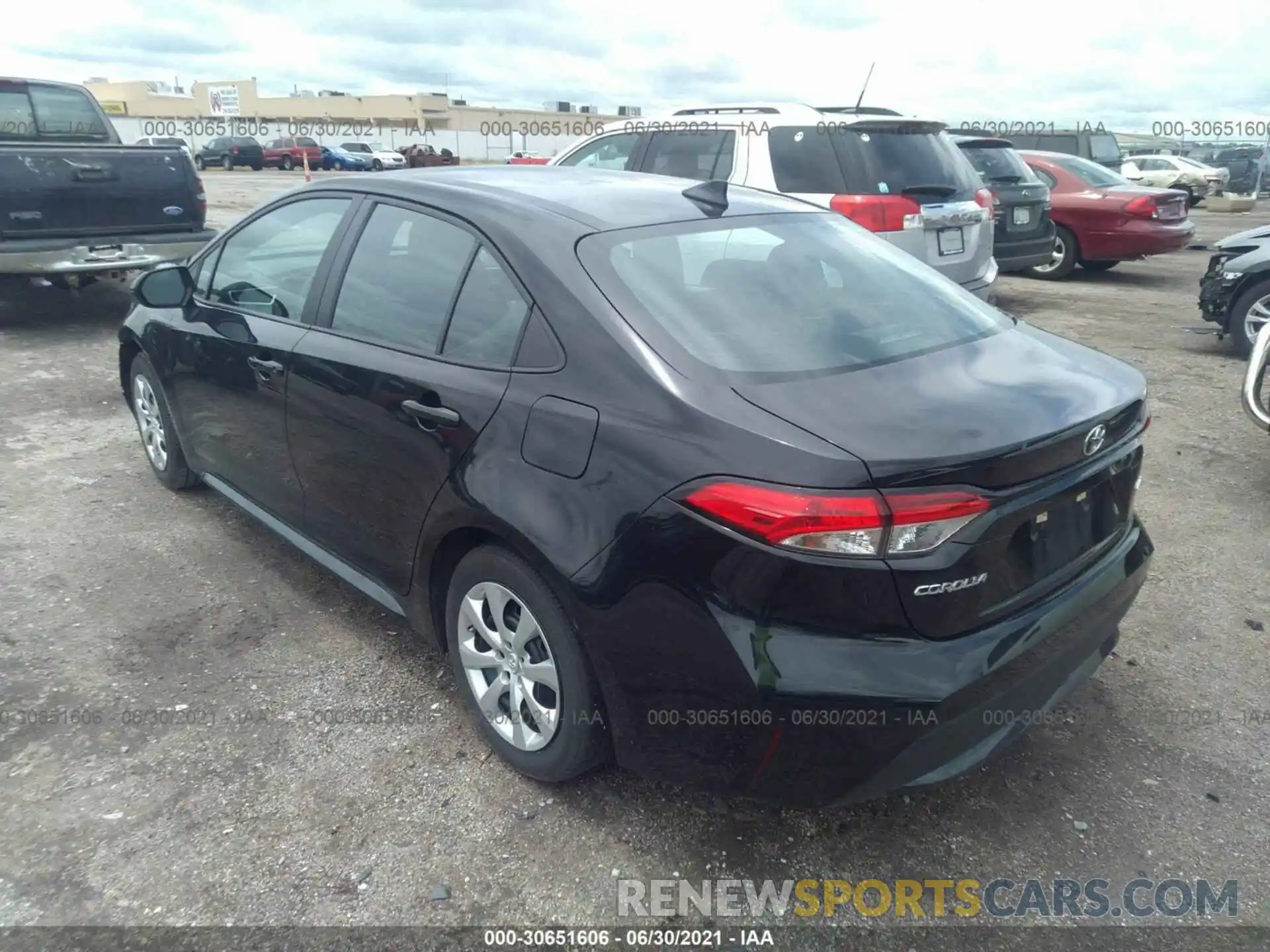 3 Photograph of a damaged car 5YFEPMAE6MP165498 TOYOTA COROLLA 2021