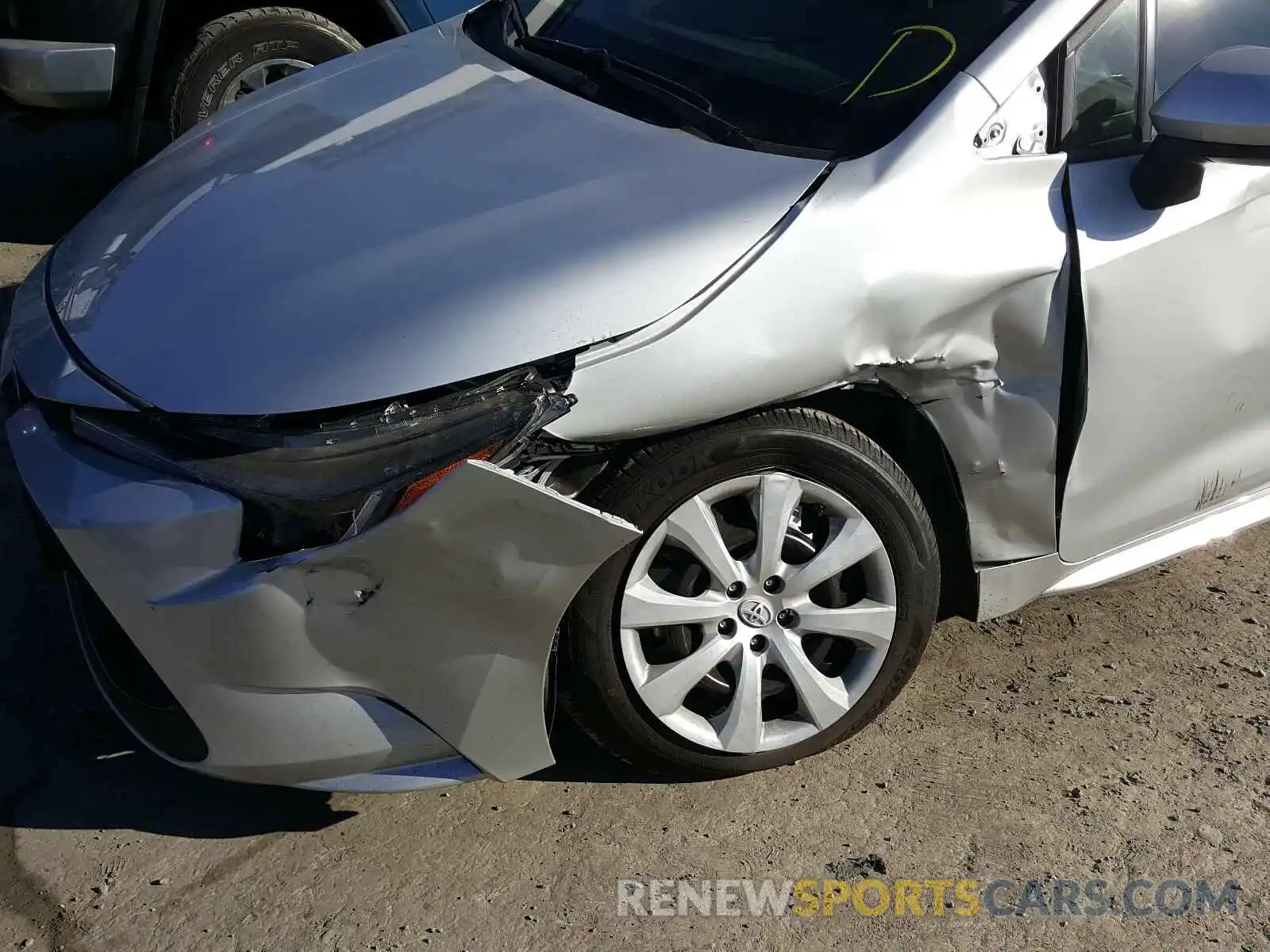 9 Photograph of a damaged car 5YFEPMAE6MP171222 TOYOTA COROLLA 2021