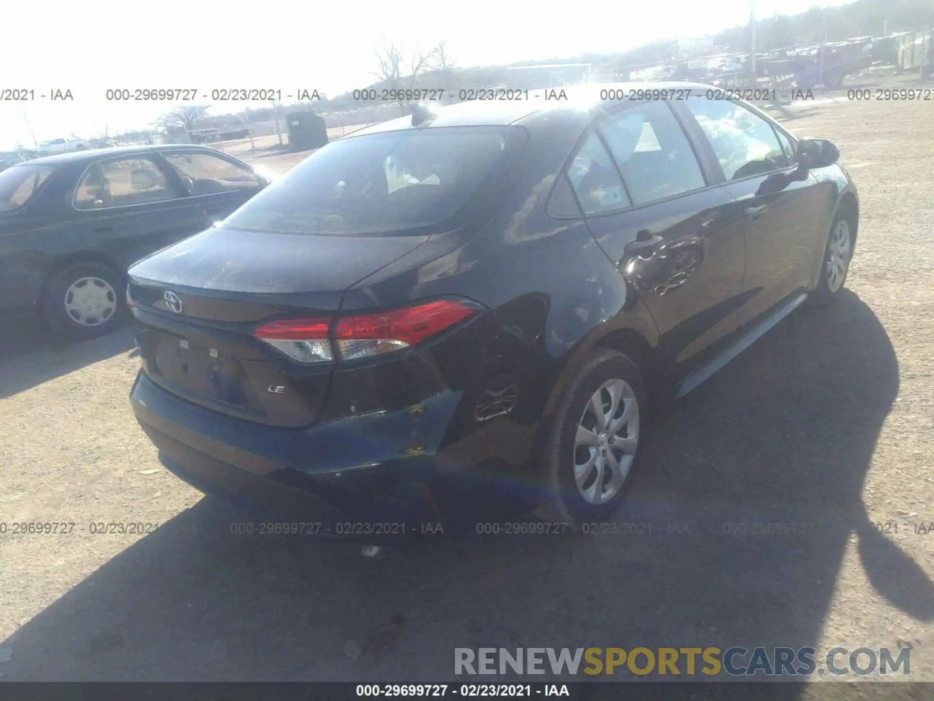 4 Photograph of a damaged car 5YFEPMAE6MP177246 TOYOTA COROLLA 2021