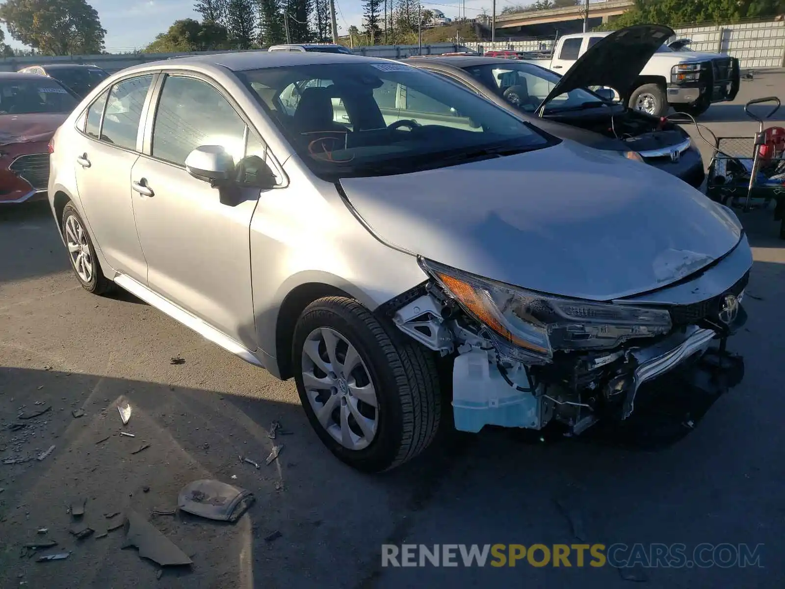 1 Photograph of a damaged car 5YFEPMAE6MP178736 TOYOTA COROLLA 2021