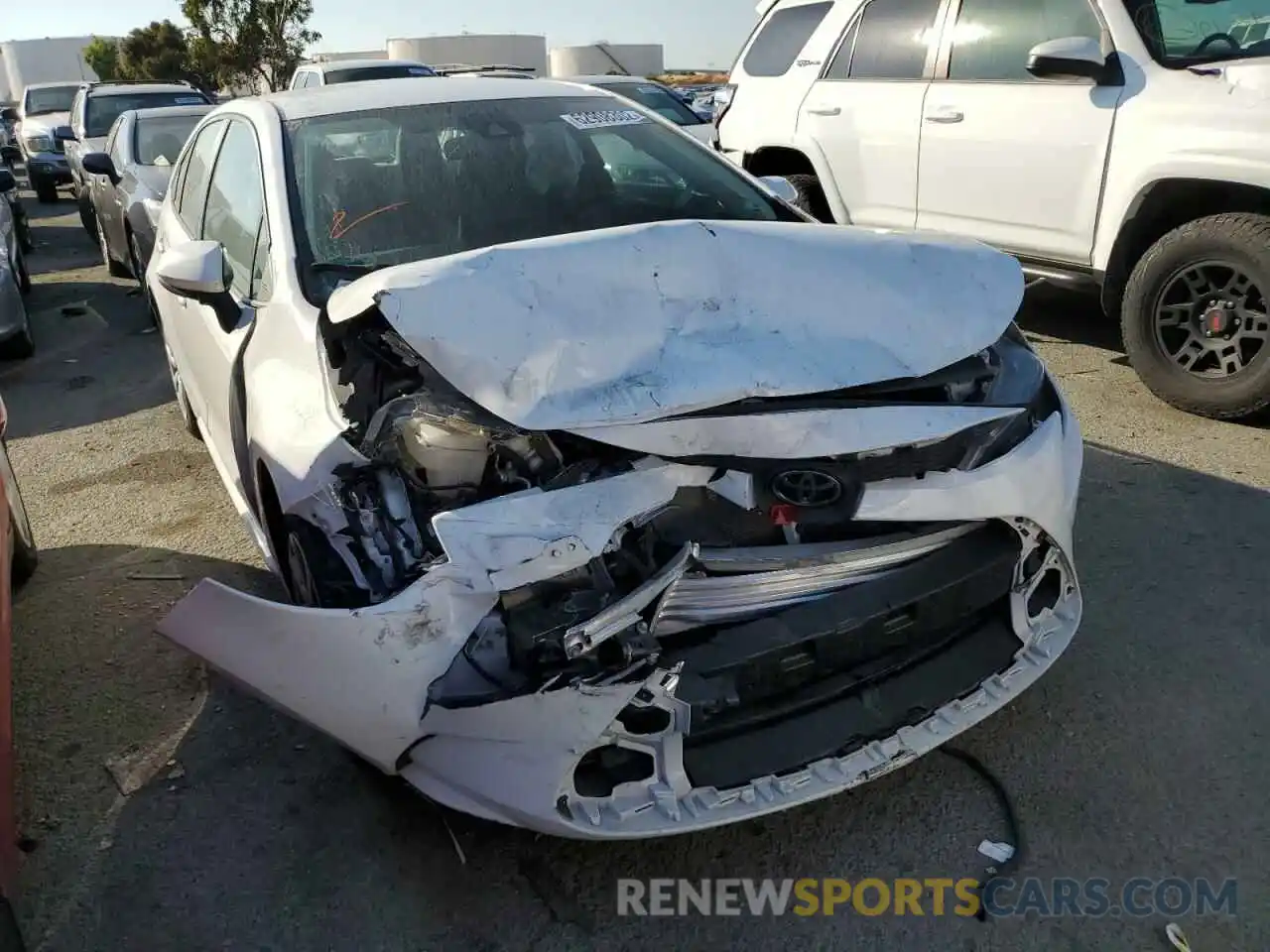 1 Photograph of a damaged car 5YFEPMAE6MP179711 TOYOTA COROLLA 2021