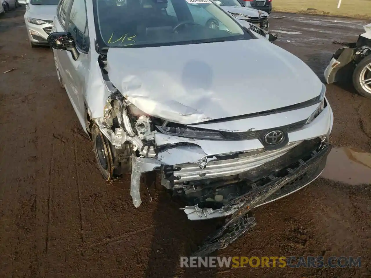 9 Photograph of a damaged car 5YFEPMAE6MP179868 TOYOTA COROLLA 2021