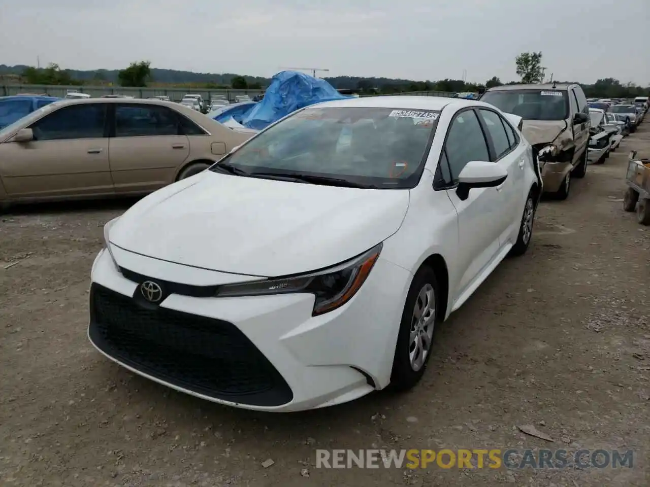 2 Photograph of a damaged car 5YFEPMAE6MP180261 TOYOTA COROLLA 2021