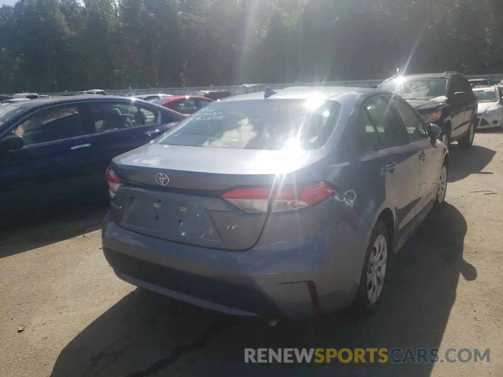 4 Photograph of a damaged car 5YFEPMAE6MP180437 TOYOTA COROLLA 2021