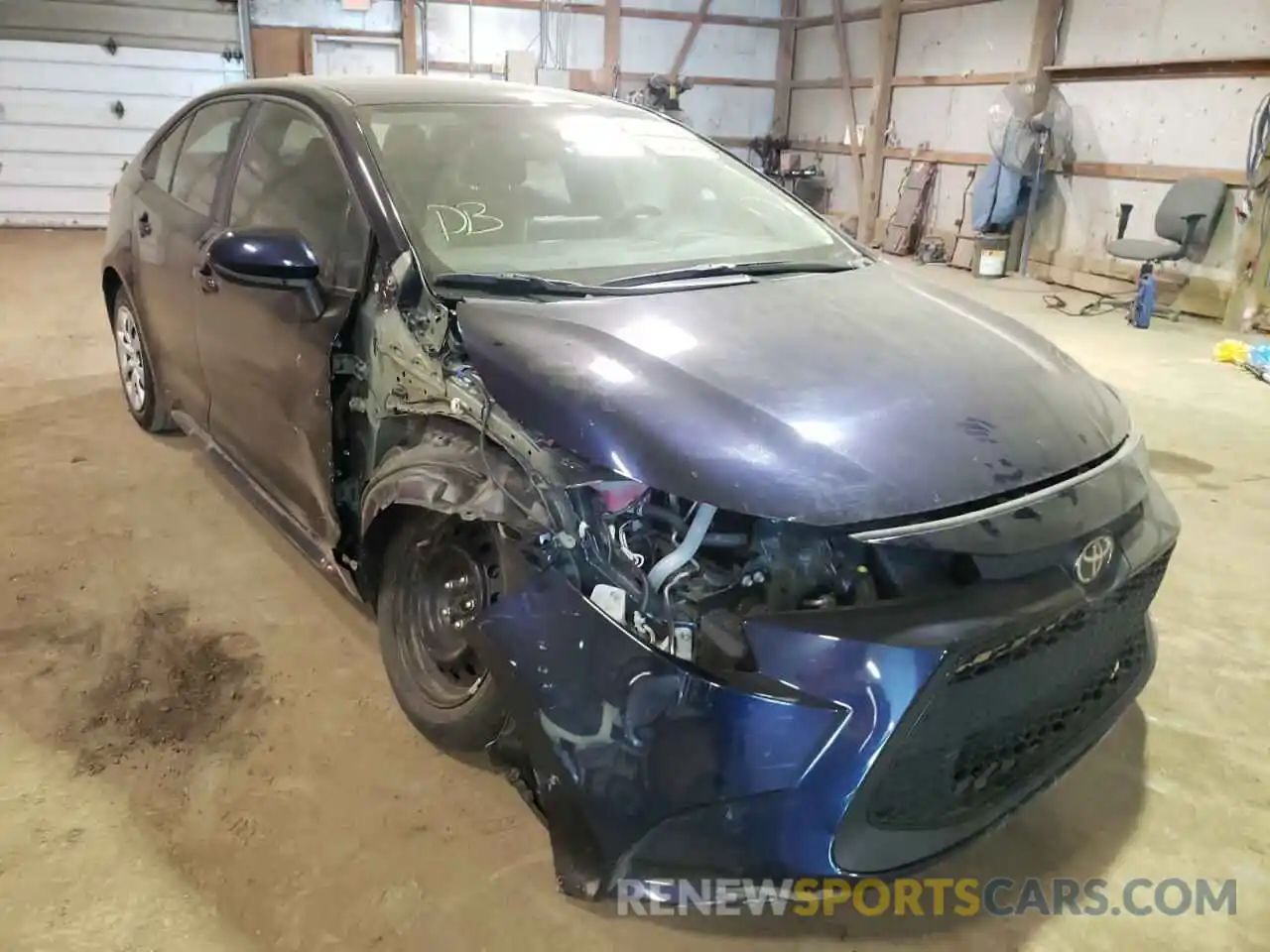 1 Photograph of a damaged car 5YFEPMAE6MP181037 TOYOTA COROLLA 2021