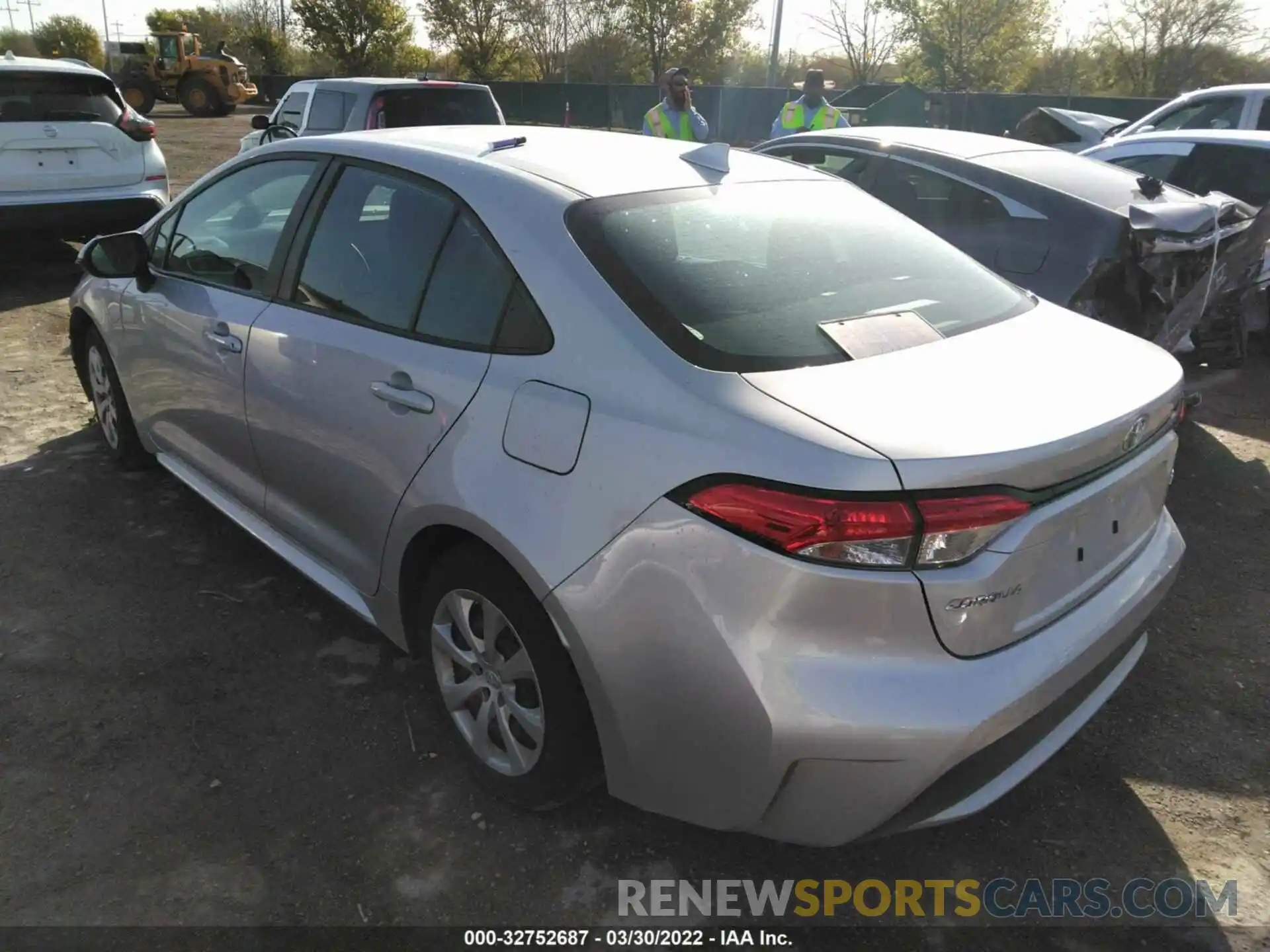 3 Photograph of a damaged car 5YFEPMAE6MP182074 TOYOTA COROLLA 2021