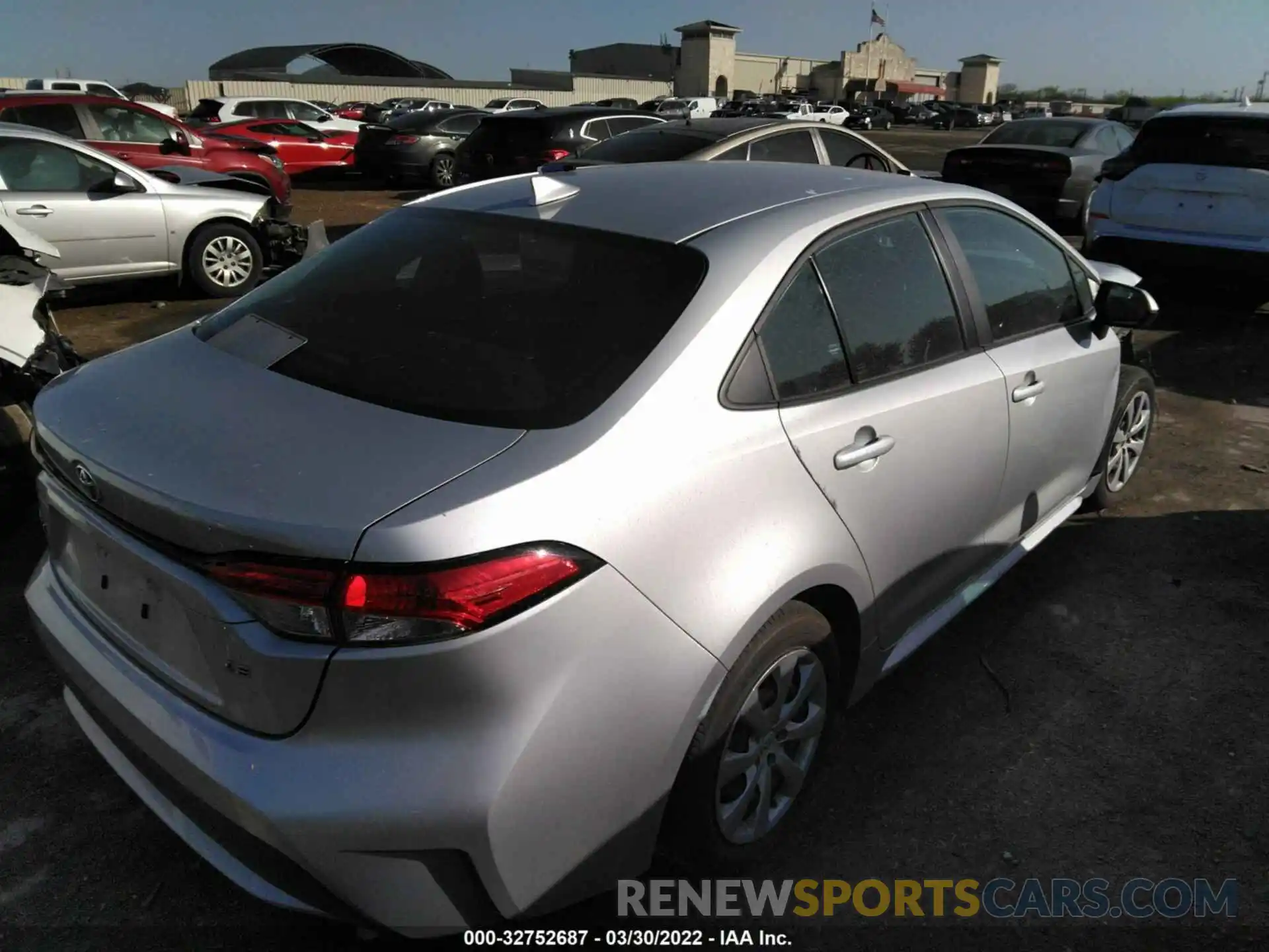 4 Photograph of a damaged car 5YFEPMAE6MP182074 TOYOTA COROLLA 2021