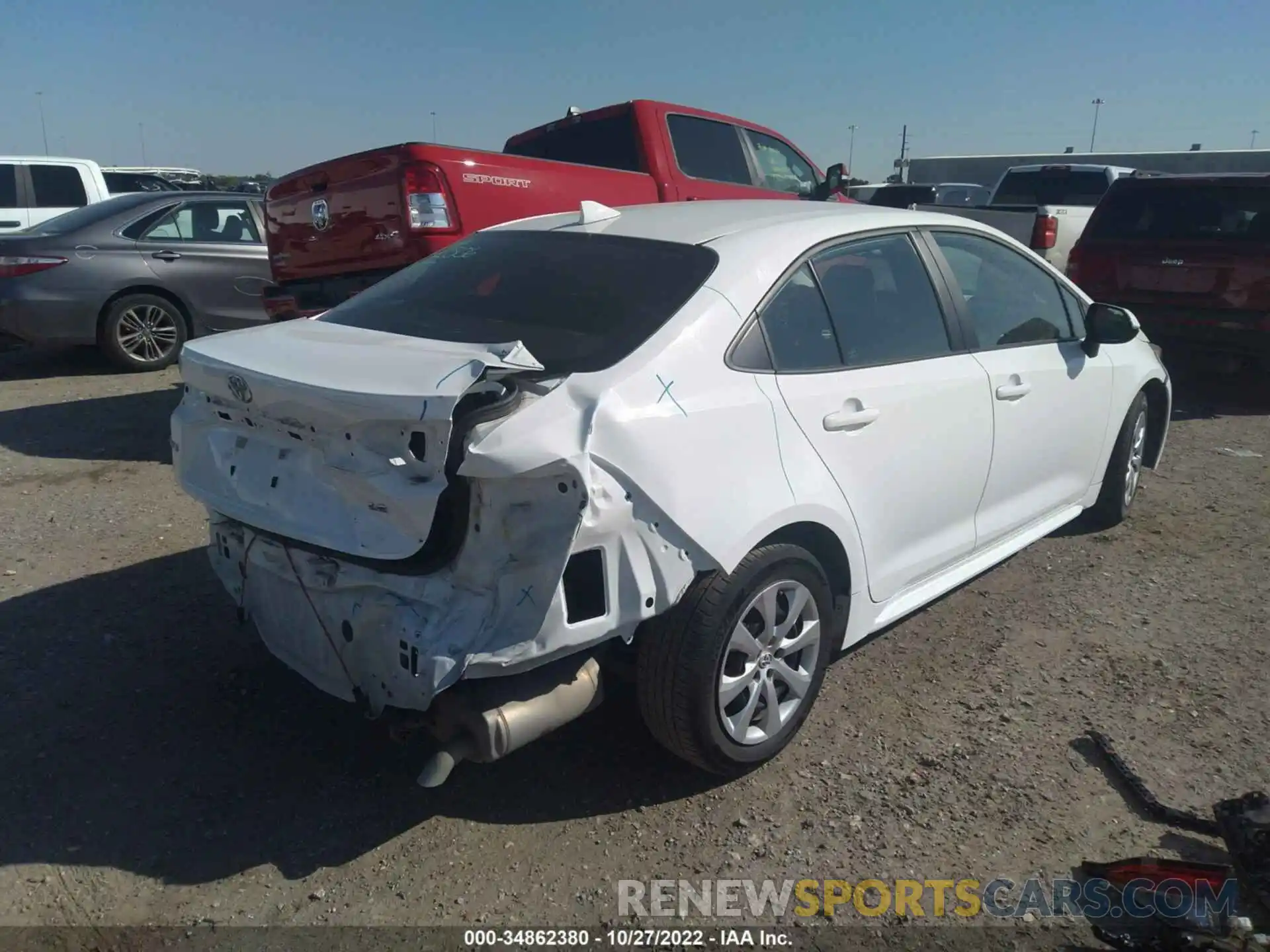 4 Photograph of a damaged car 5YFEPMAE6MP183841 TOYOTA COROLLA 2021