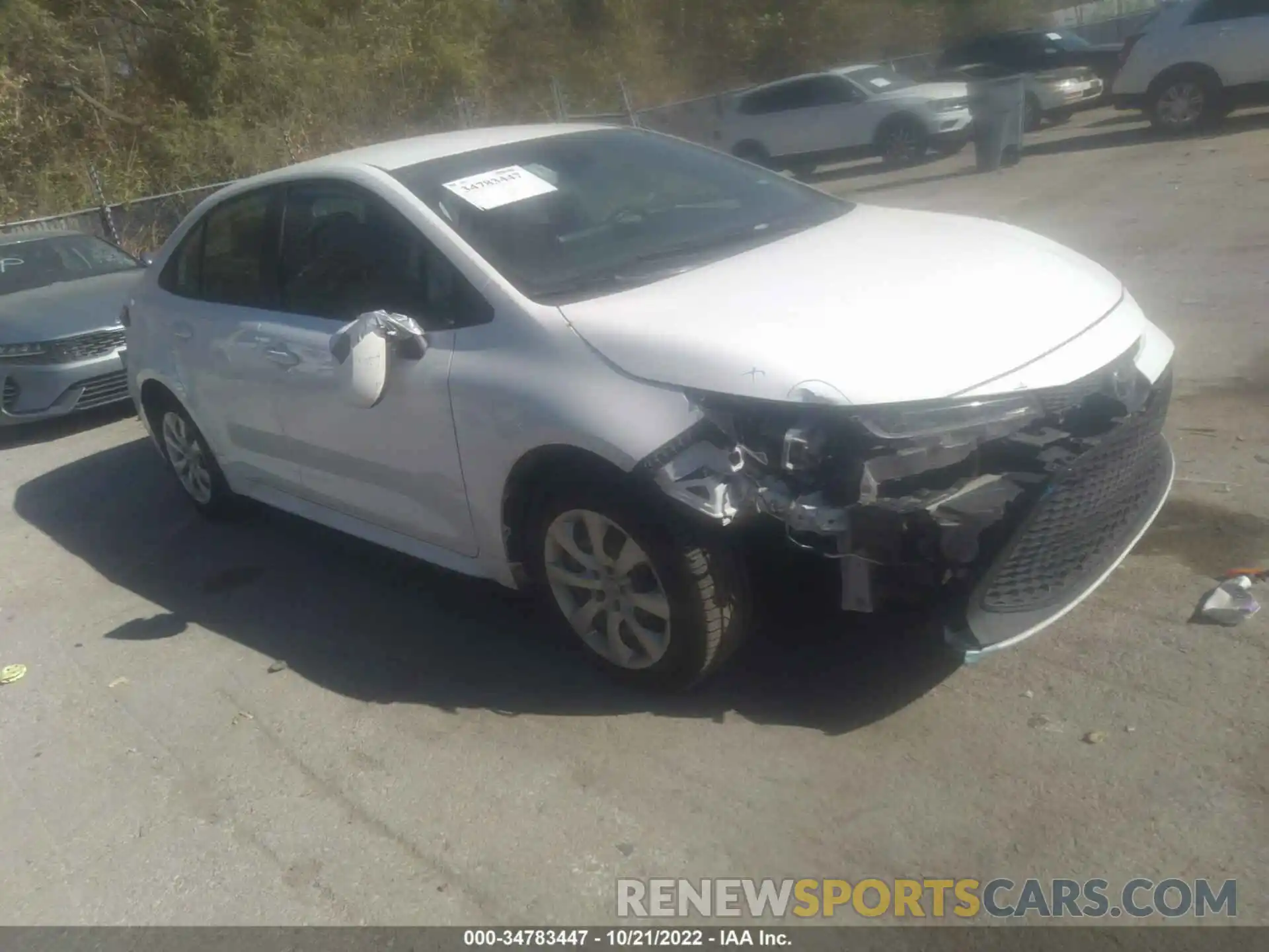 1 Photograph of a damaged car 5YFEPMAE6MP184102 TOYOTA COROLLA 2021