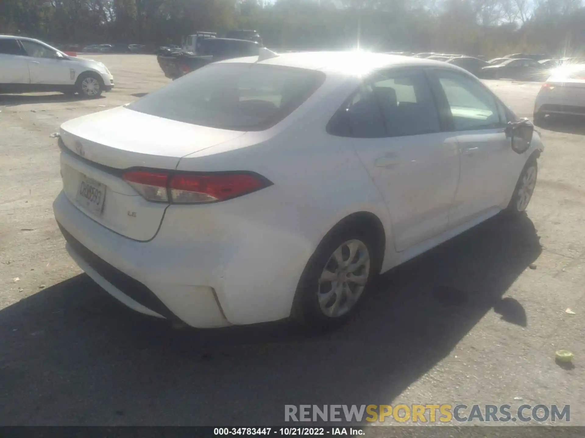 4 Photograph of a damaged car 5YFEPMAE6MP184102 TOYOTA COROLLA 2021