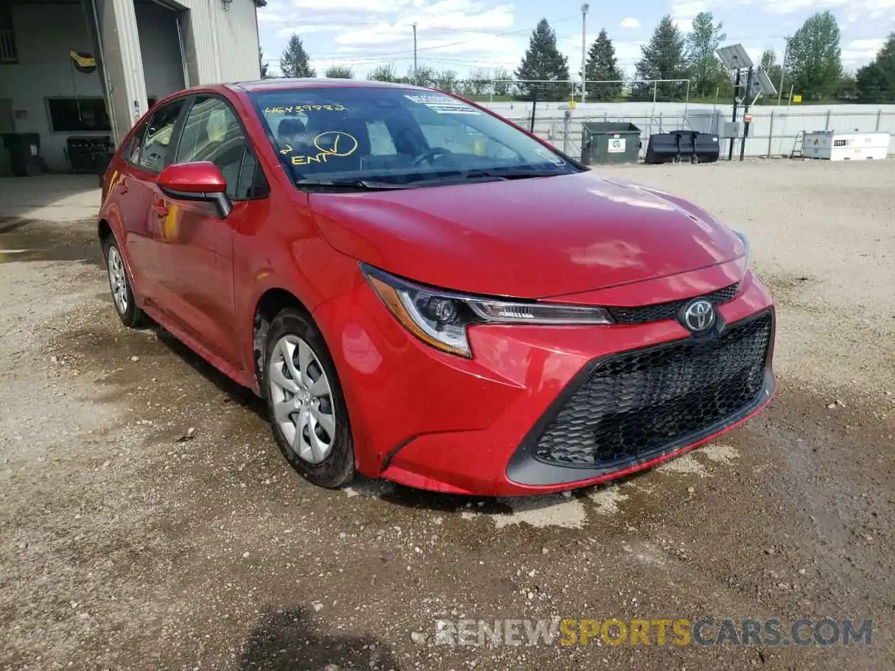 1 Photograph of a damaged car 5YFEPMAE6MP184231 TOYOTA COROLLA 2021