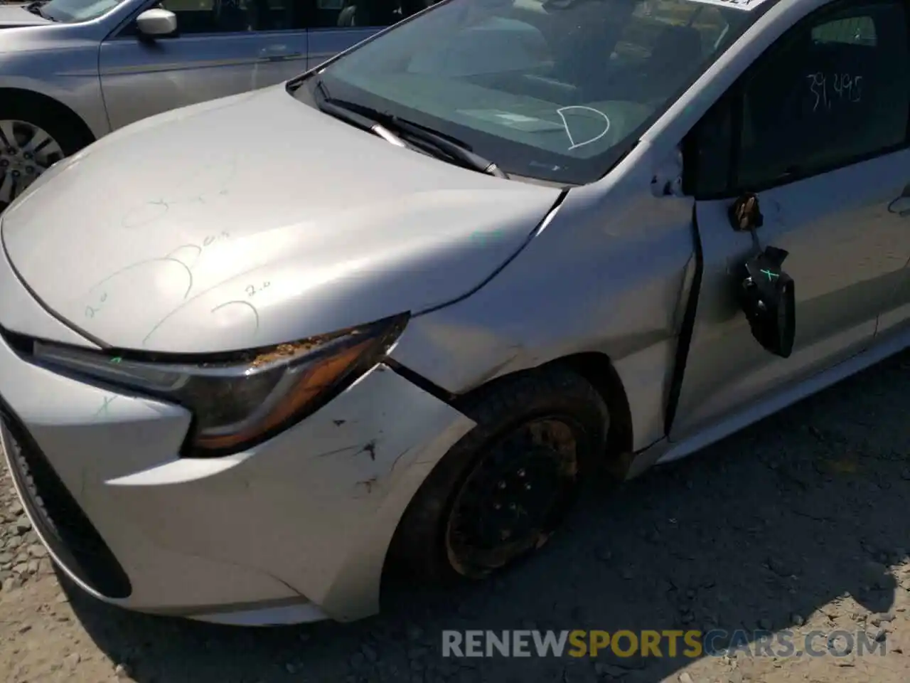 9 Photograph of a damaged car 5YFEPMAE6MP184973 TOYOTA COROLLA 2021