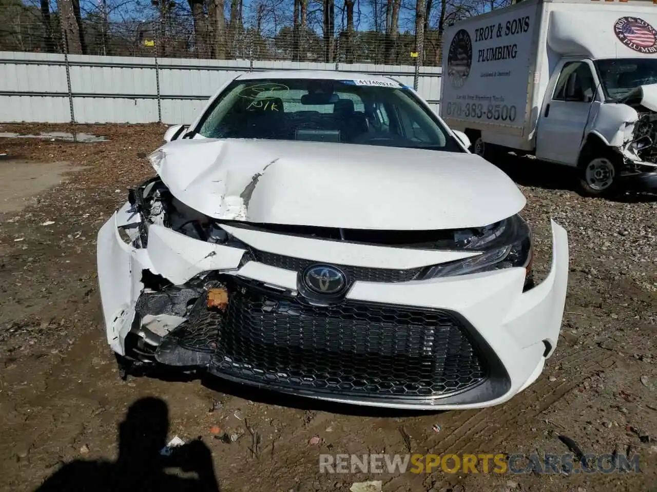 5 Photograph of a damaged car 5YFEPMAE6MP186710 TOYOTA COROLLA 2021