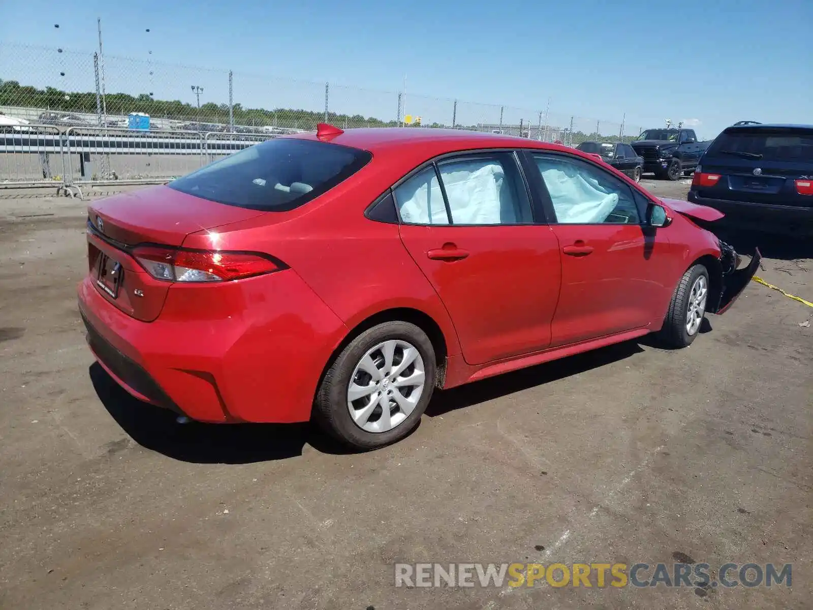 4 Photograph of a damaged car 5YFEPMAE6MP187663 TOYOTA COROLLA 2021