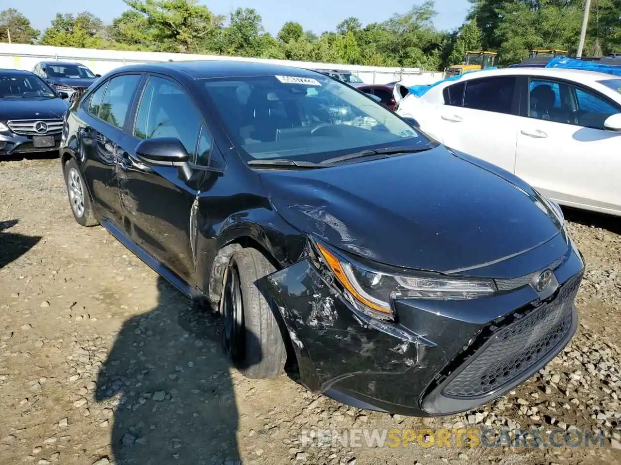 1 Photograph of a damaged car 5YFEPMAE6MP188313 TOYOTA COROLLA 2021