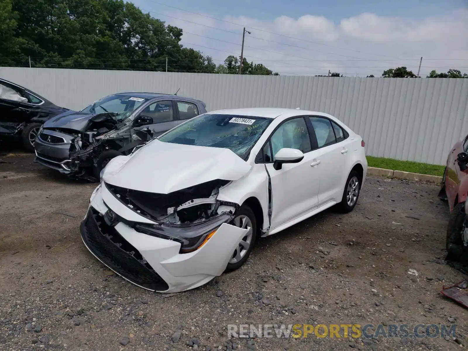 2 Photograph of a damaged car 5YFEPMAE6MP190191 TOYOTA COROLLA 2021