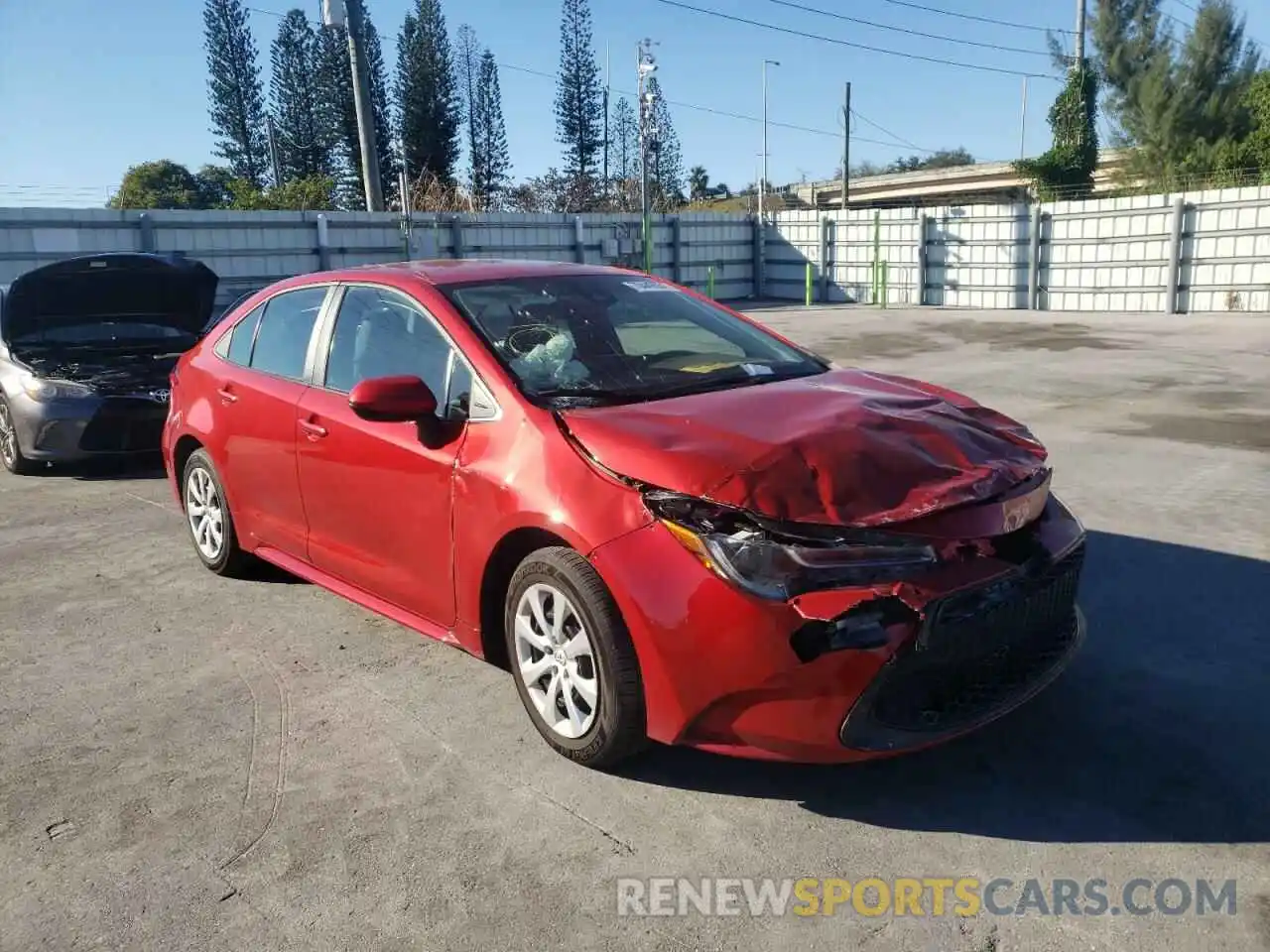 1 Photograph of a damaged car 5YFEPMAE6MP190658 TOYOTA COROLLA 2021