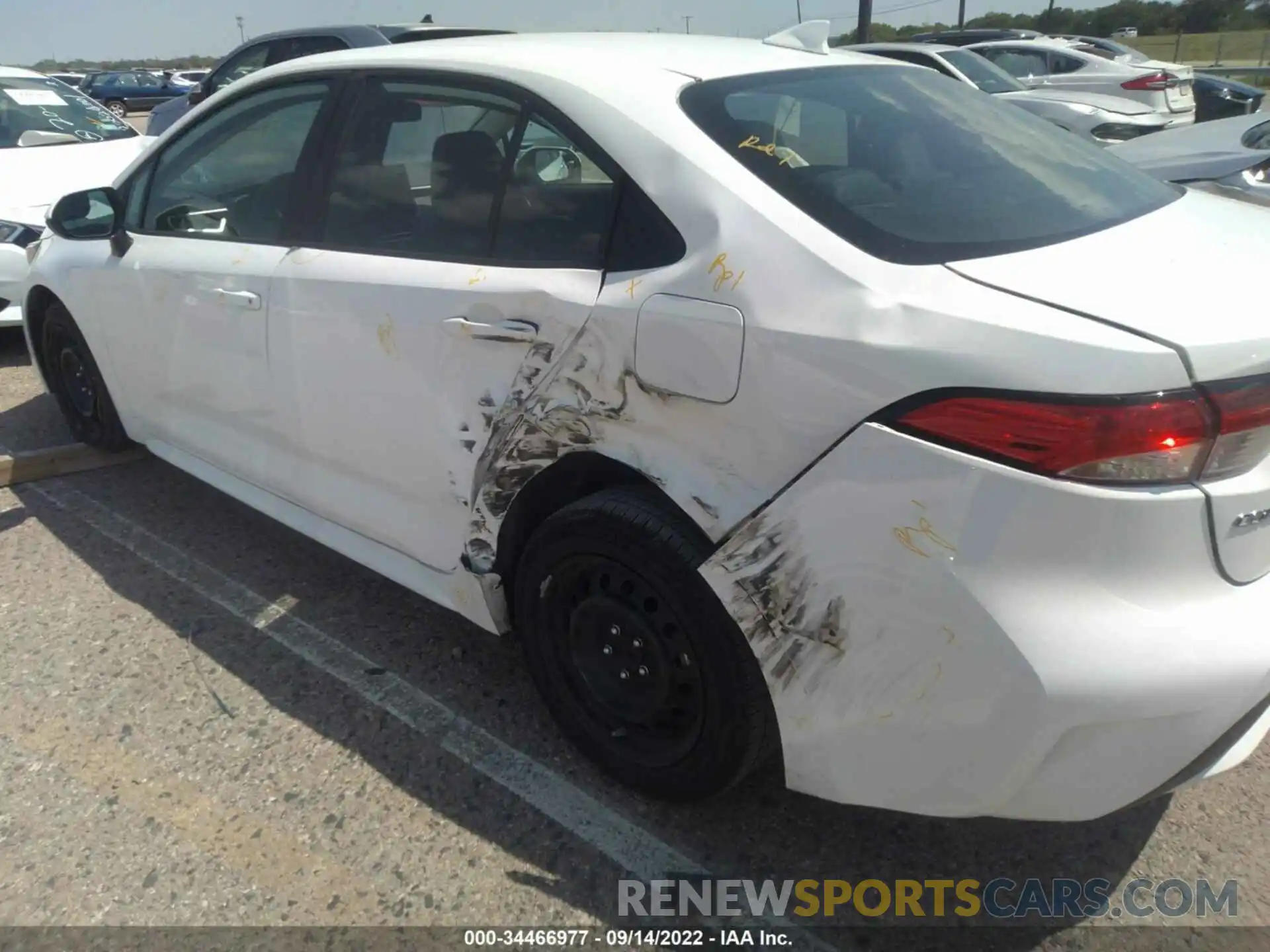 6 Photograph of a damaged car 5YFEPMAE6MP191051 TOYOTA COROLLA 2021