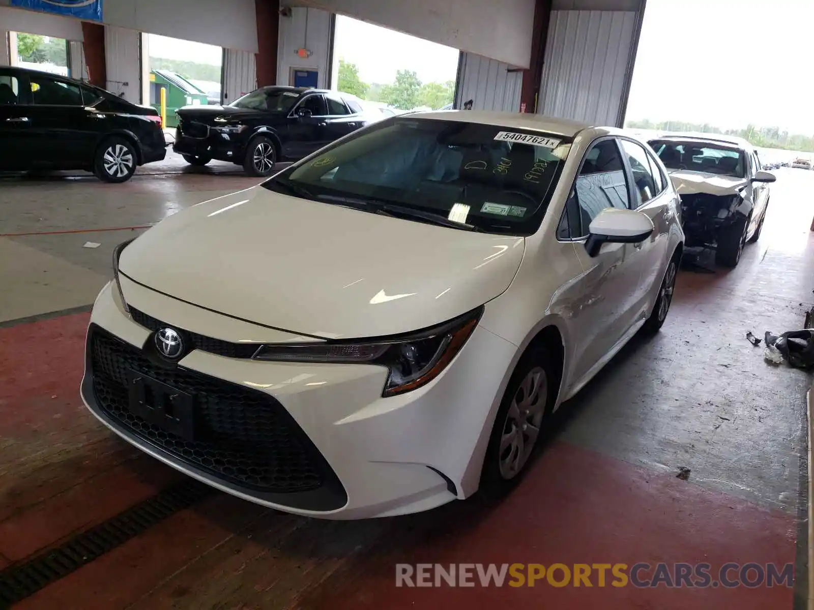 2 Photograph of a damaged car 5YFEPMAE6MP191227 TOYOTA COROLLA 2021