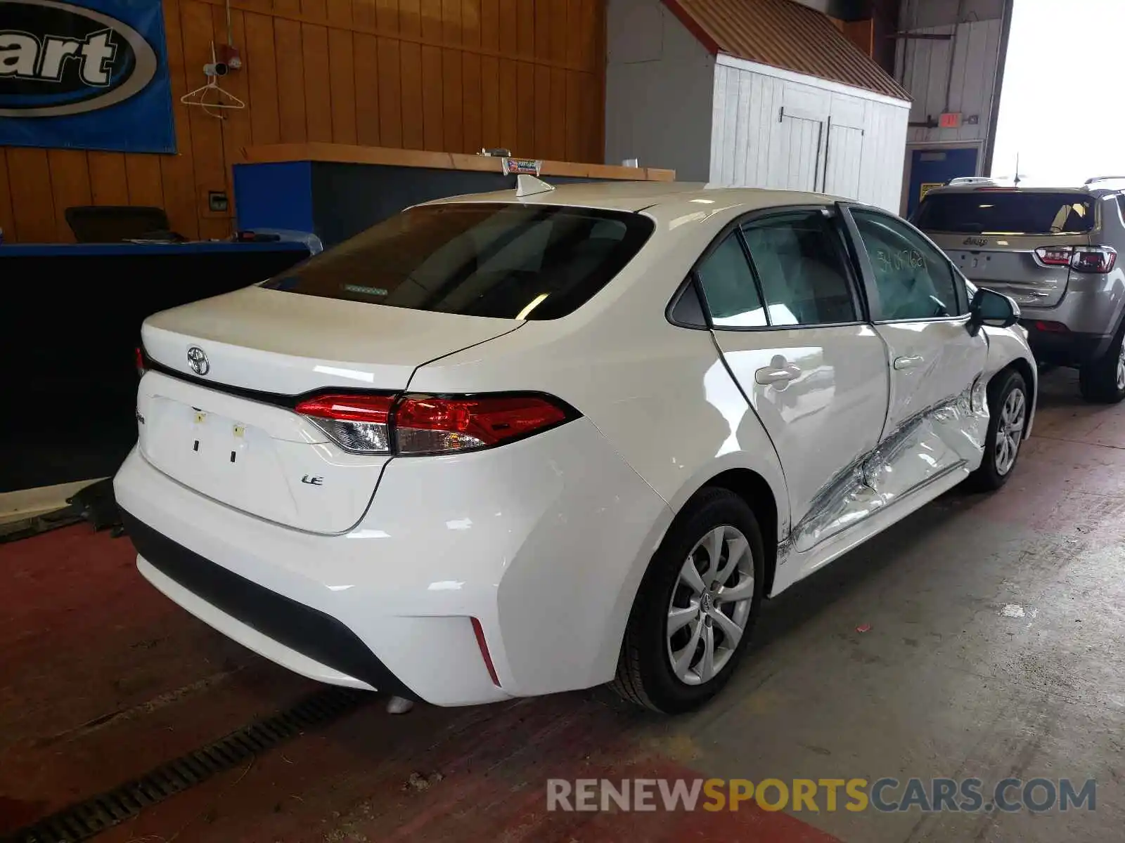 4 Photograph of a damaged car 5YFEPMAE6MP191227 TOYOTA COROLLA 2021