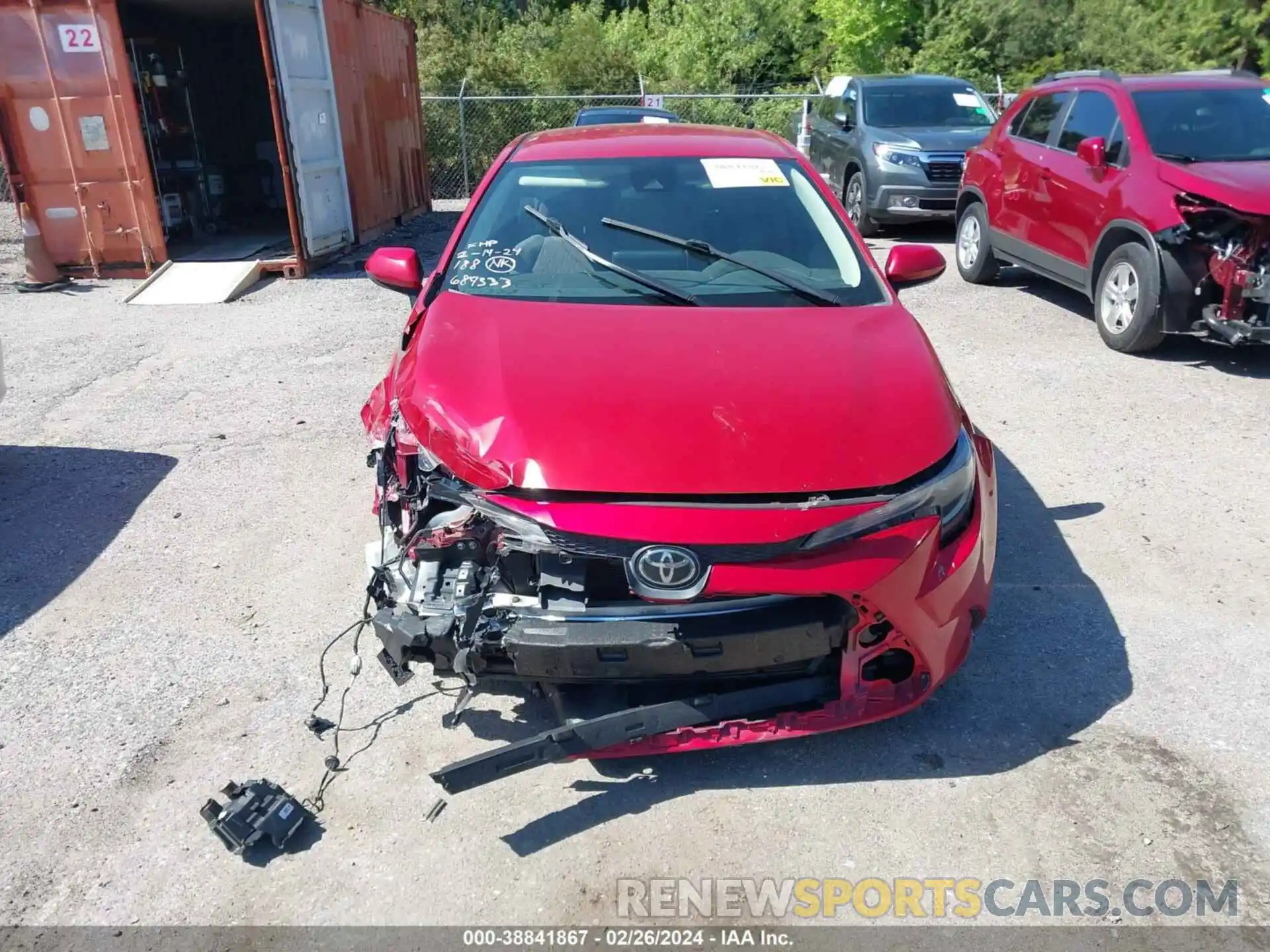 13 Photograph of a damaged car 5YFEPMAE6MP194029 TOYOTA COROLLA 2021